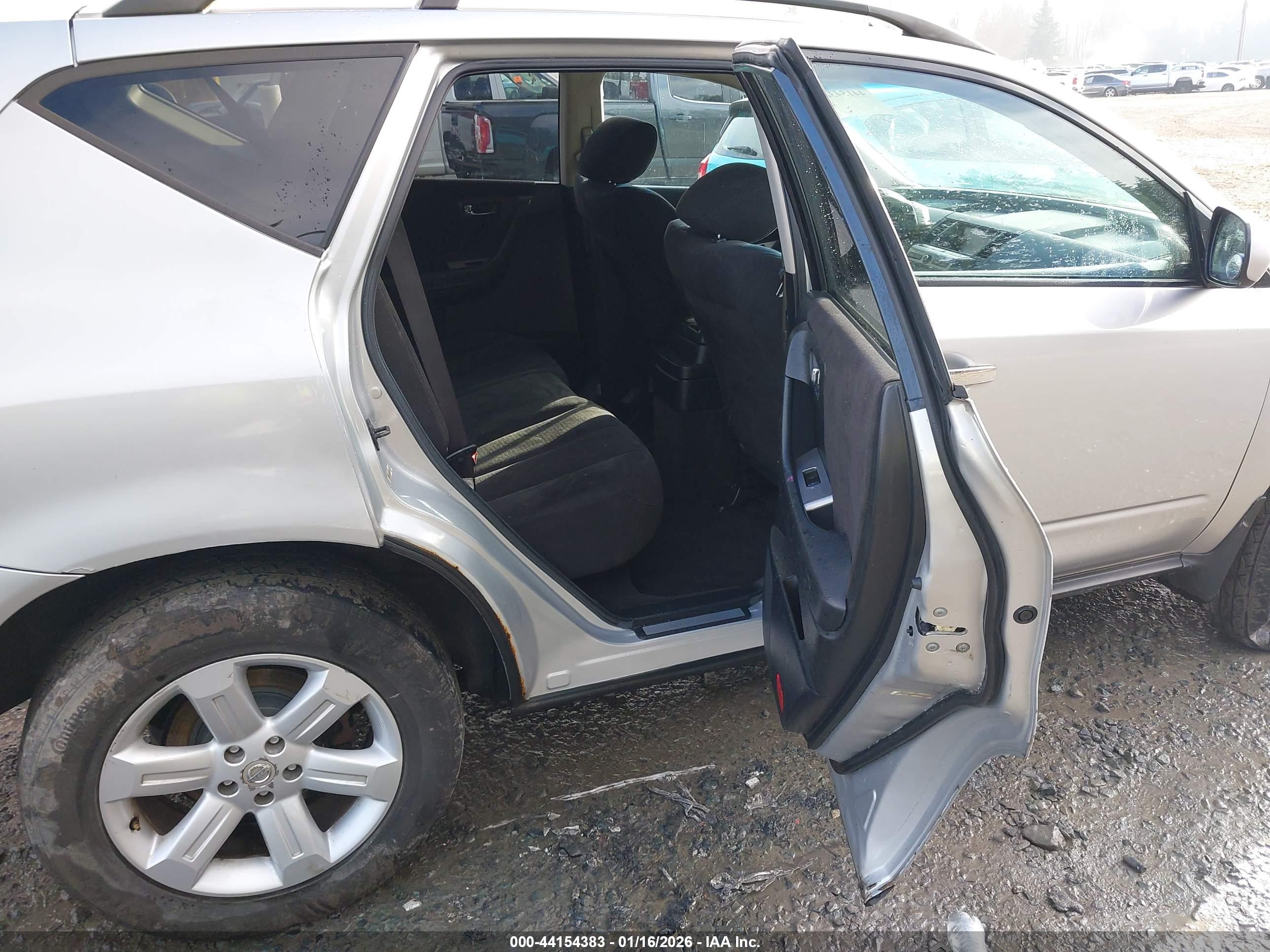 NISSAN MURANO image 8
