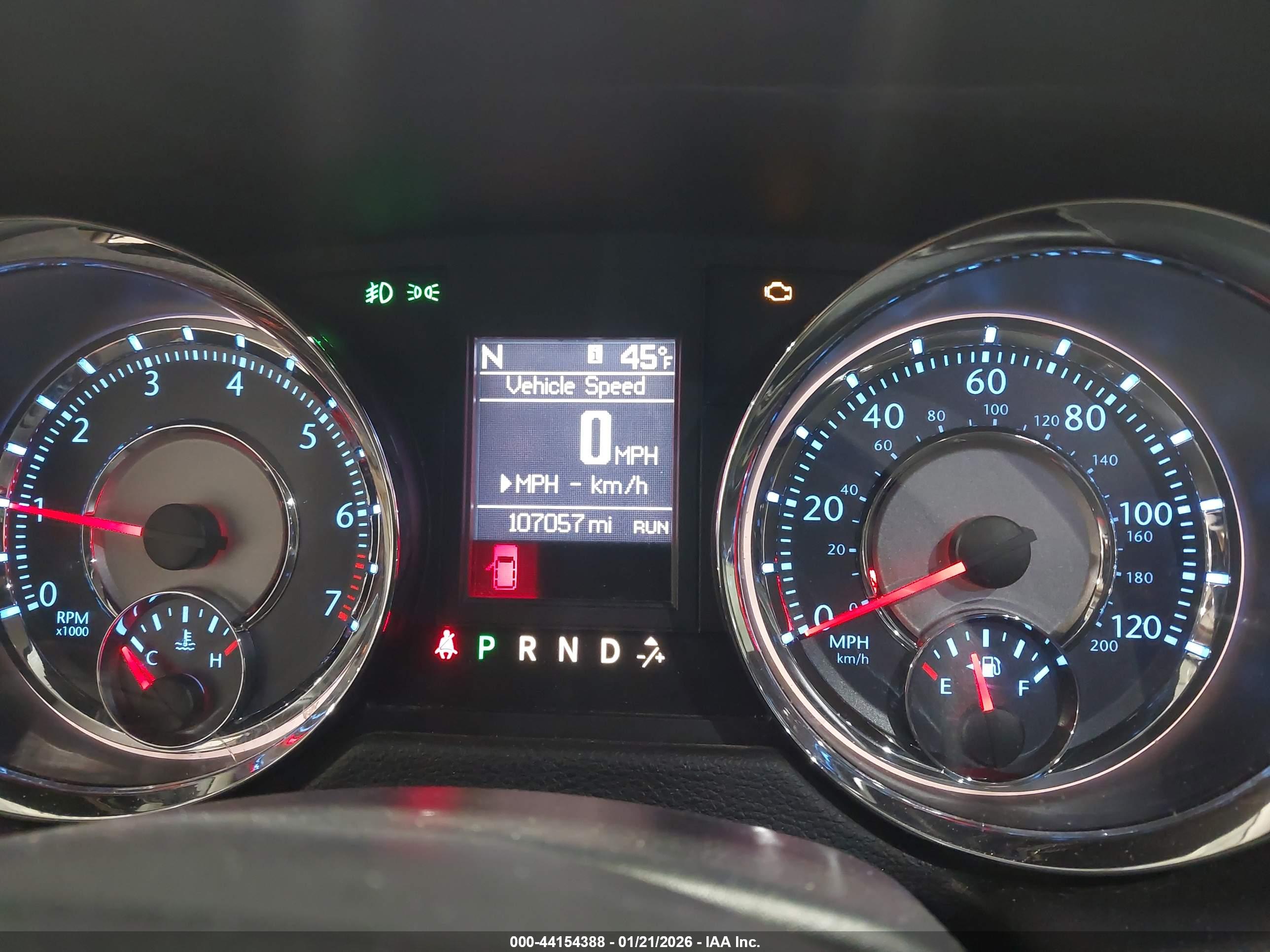 CHRYSLER TOWN image 7