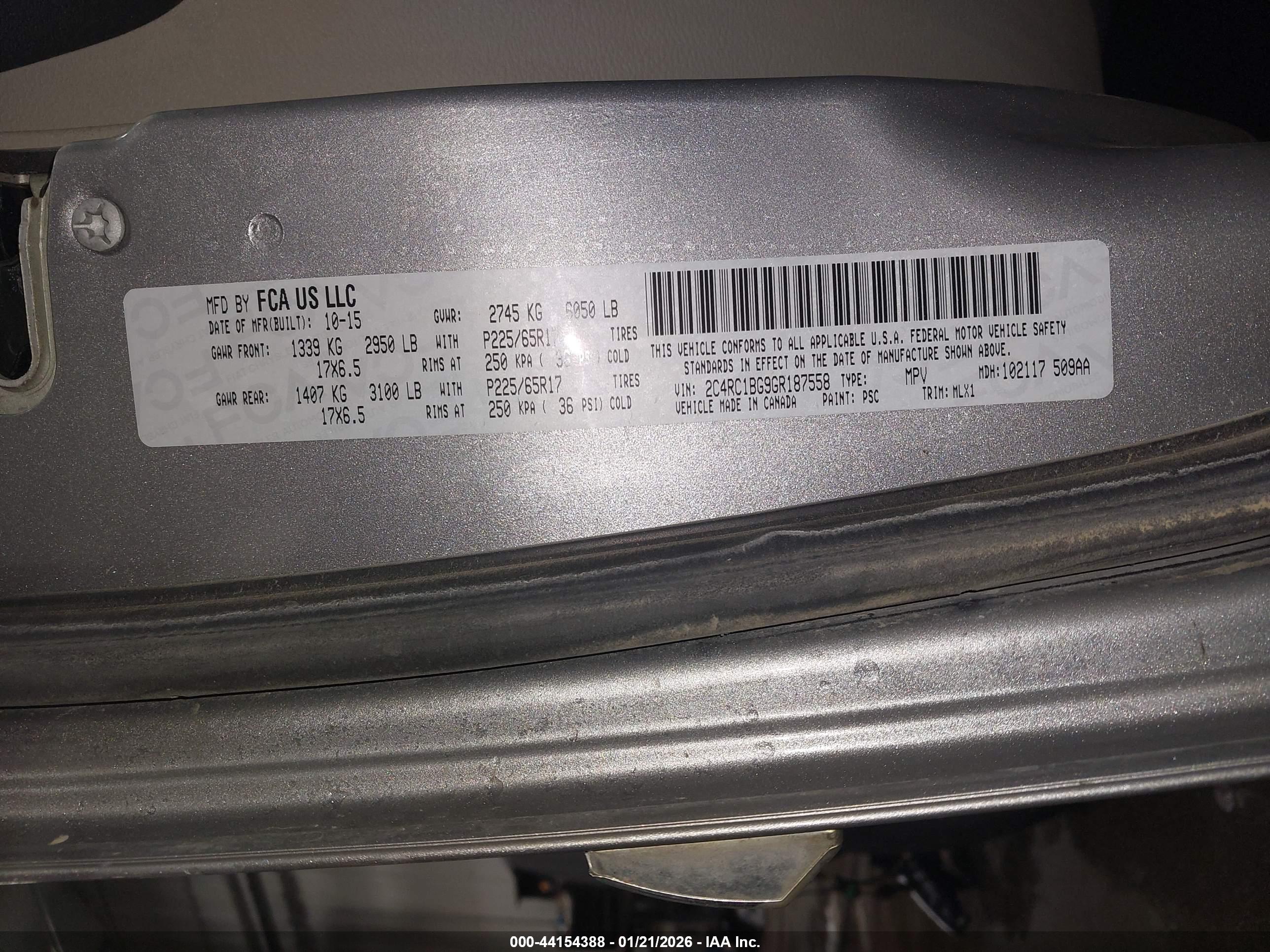 CHRYSLER TOWN image 9