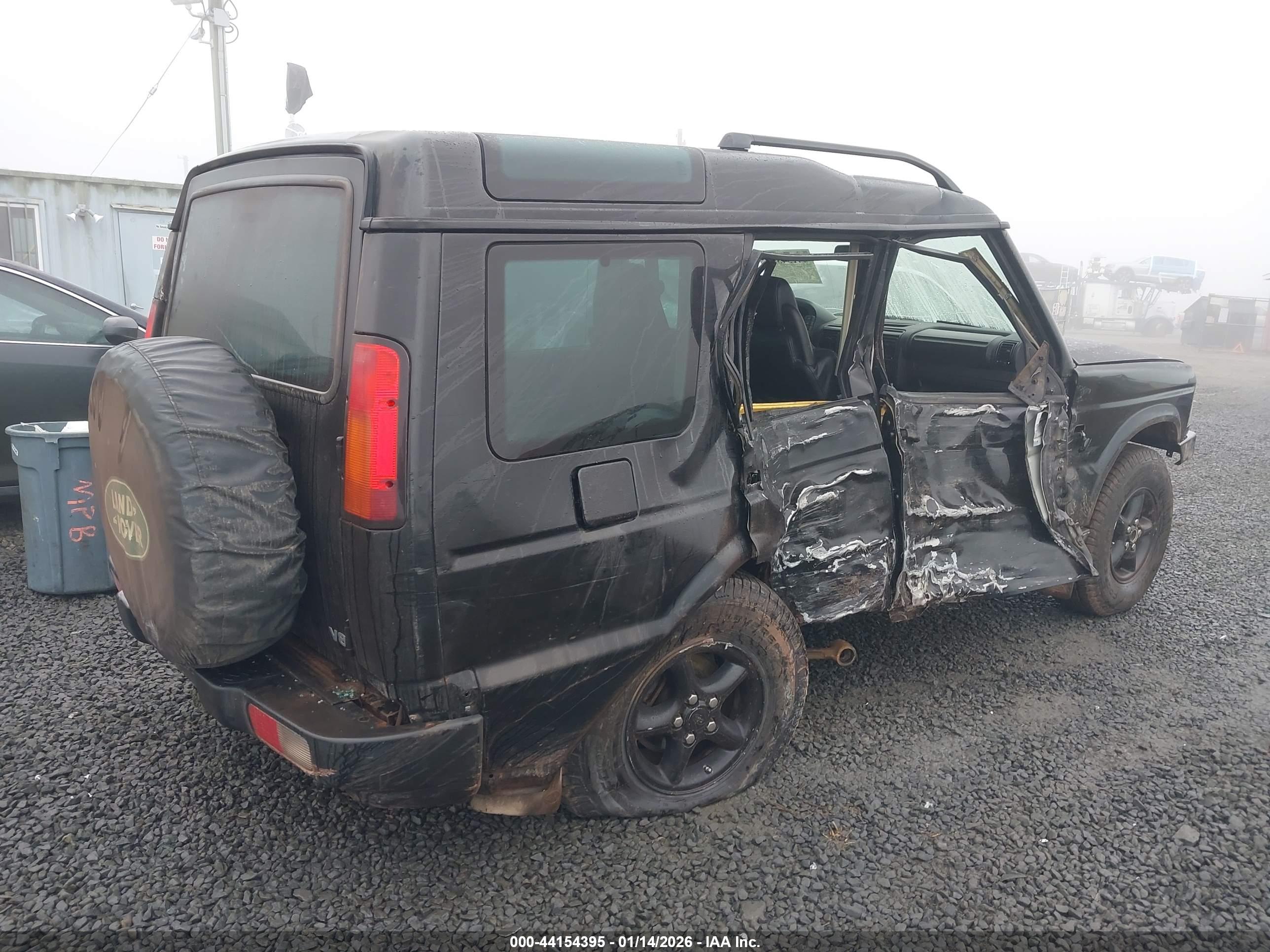 LAND ROVER image 4