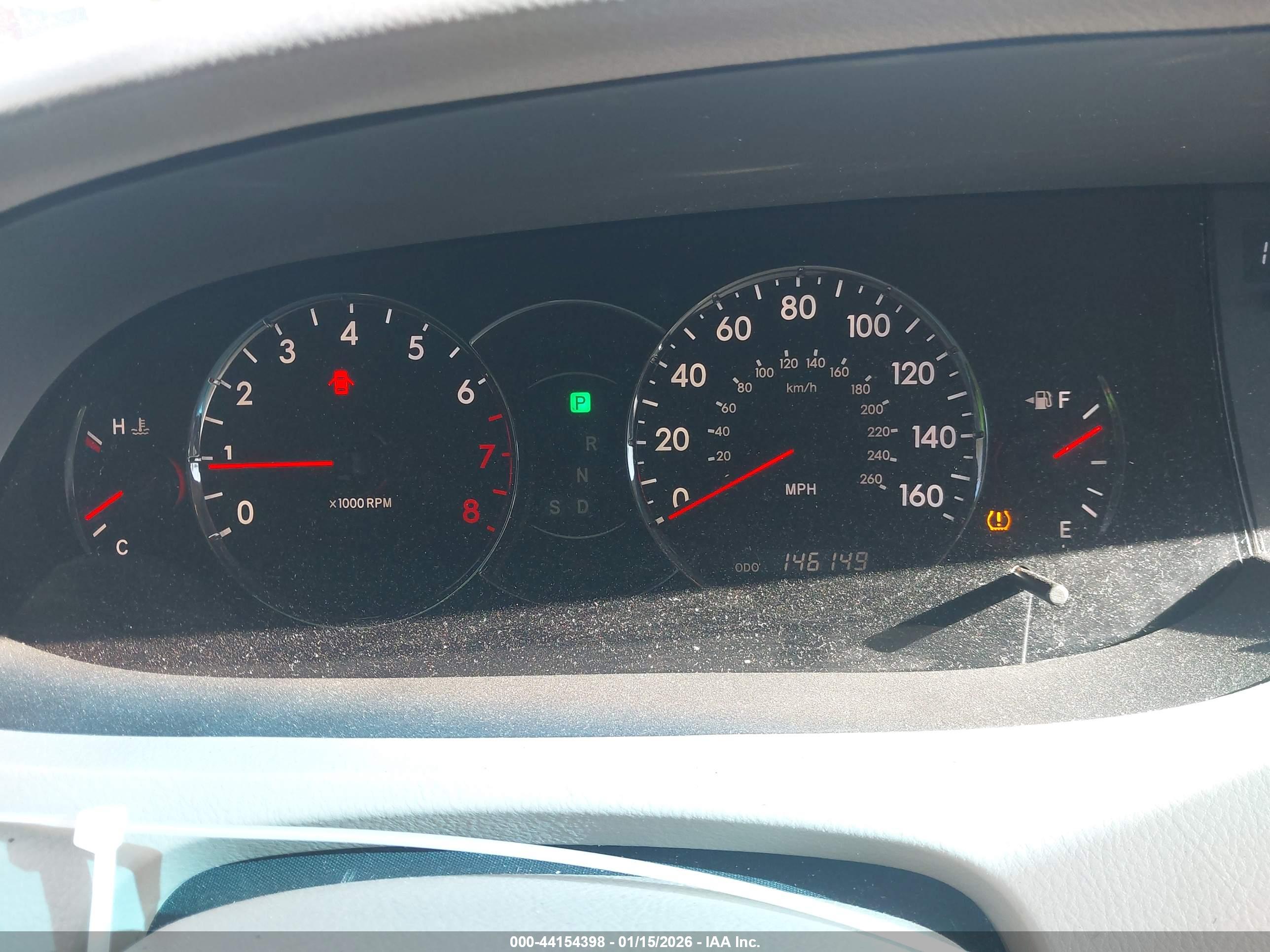 TOYOTA AVALON image 7