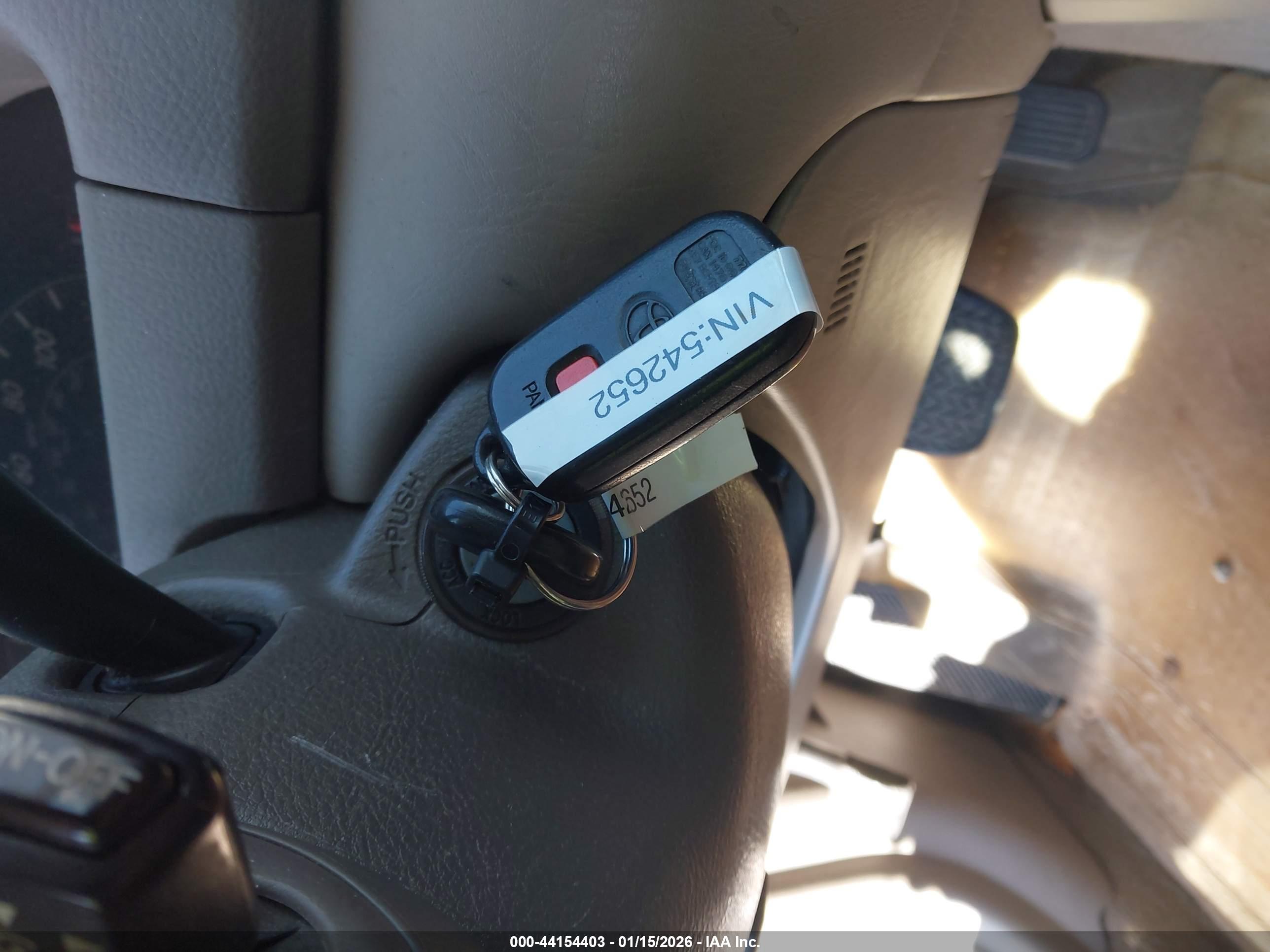 TOYOTA CAMRY image 11