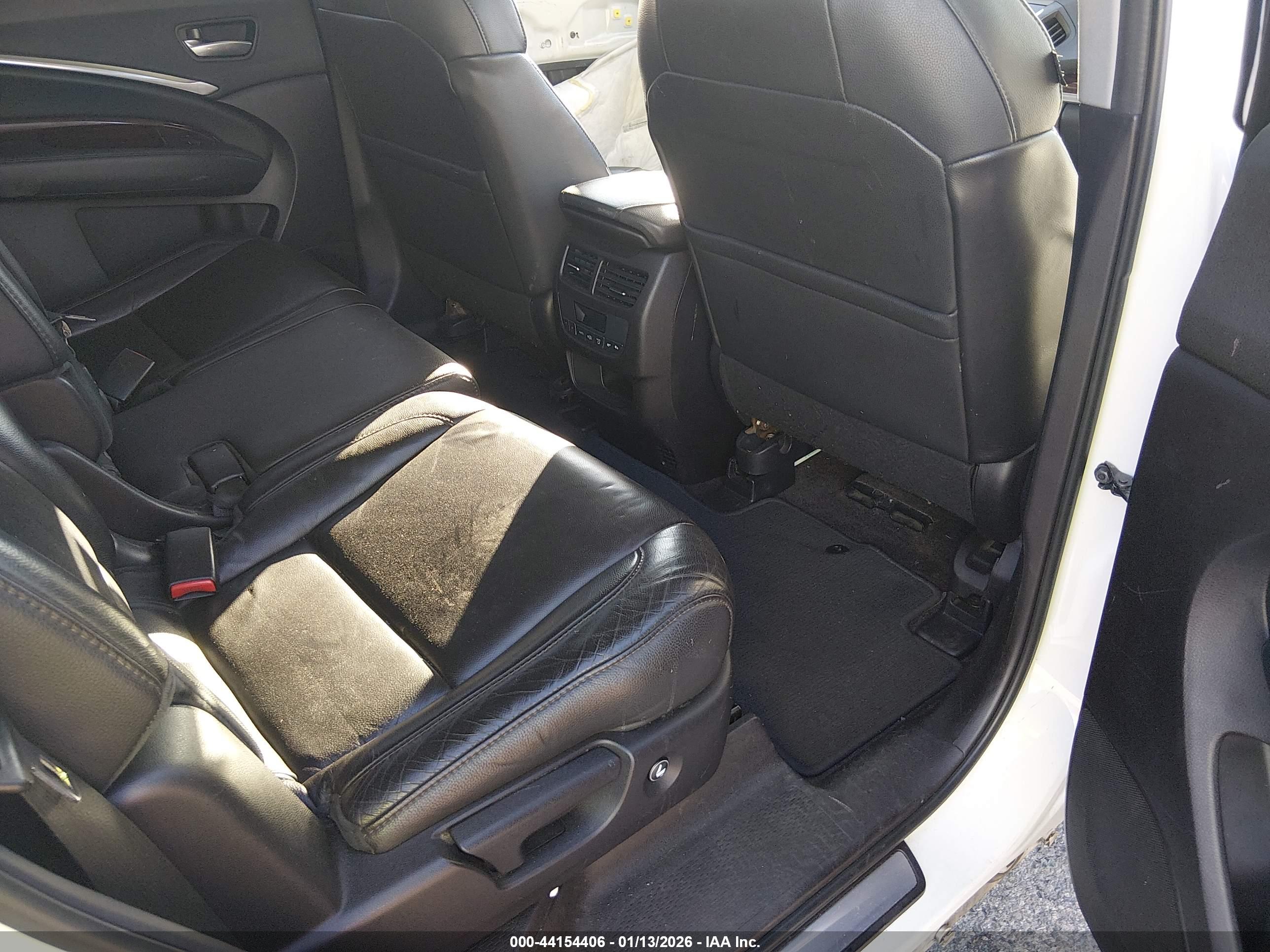 ACURA MDX image 8