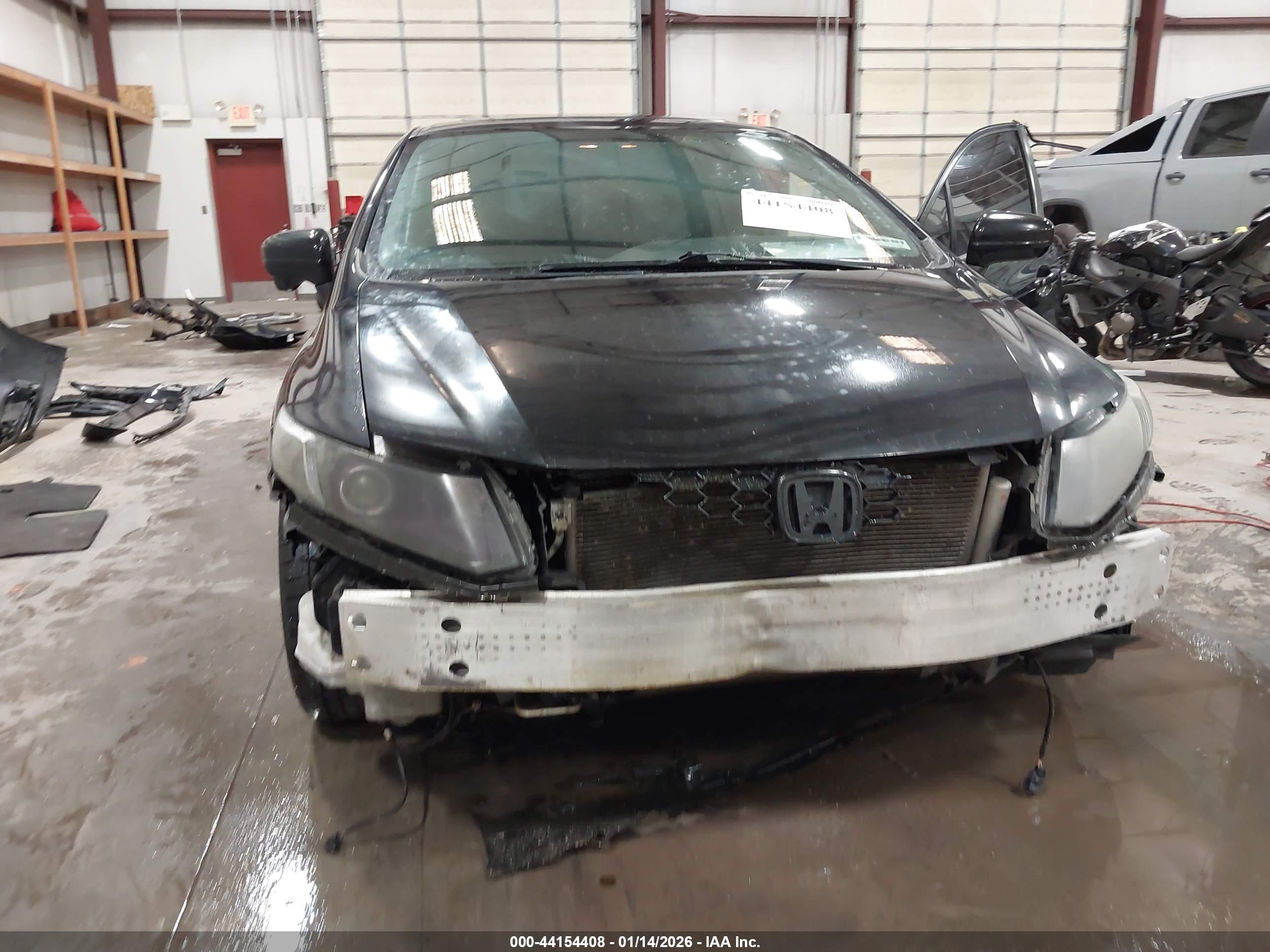 HONDA CIVIC image 6