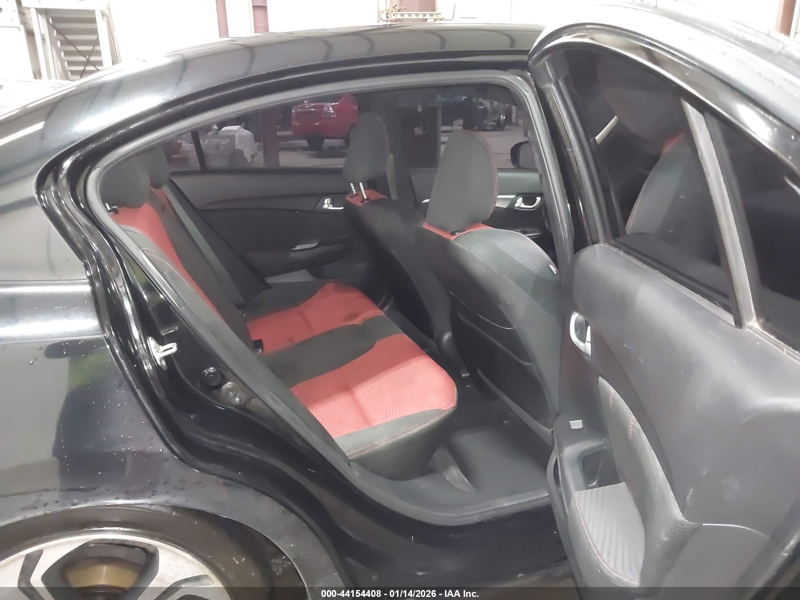 HONDA CIVIC image 8