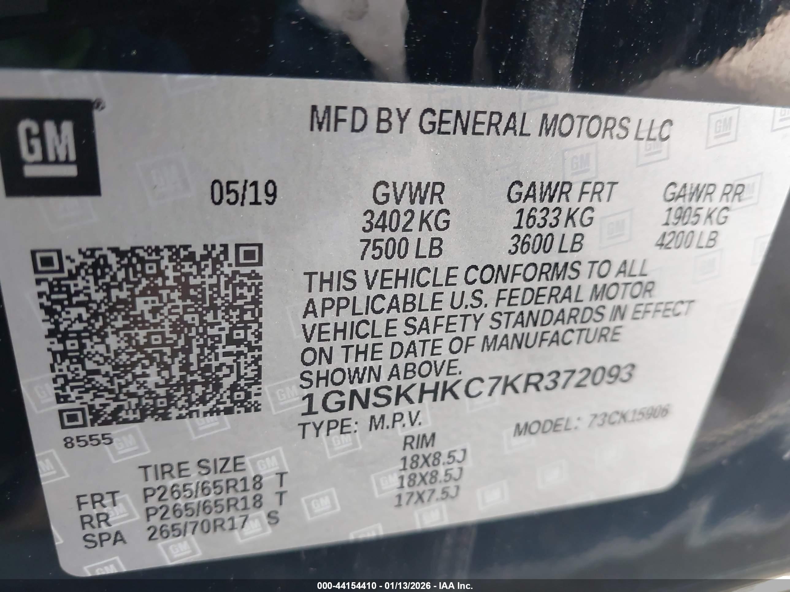 CHEVROLET SUBURBAN image 9