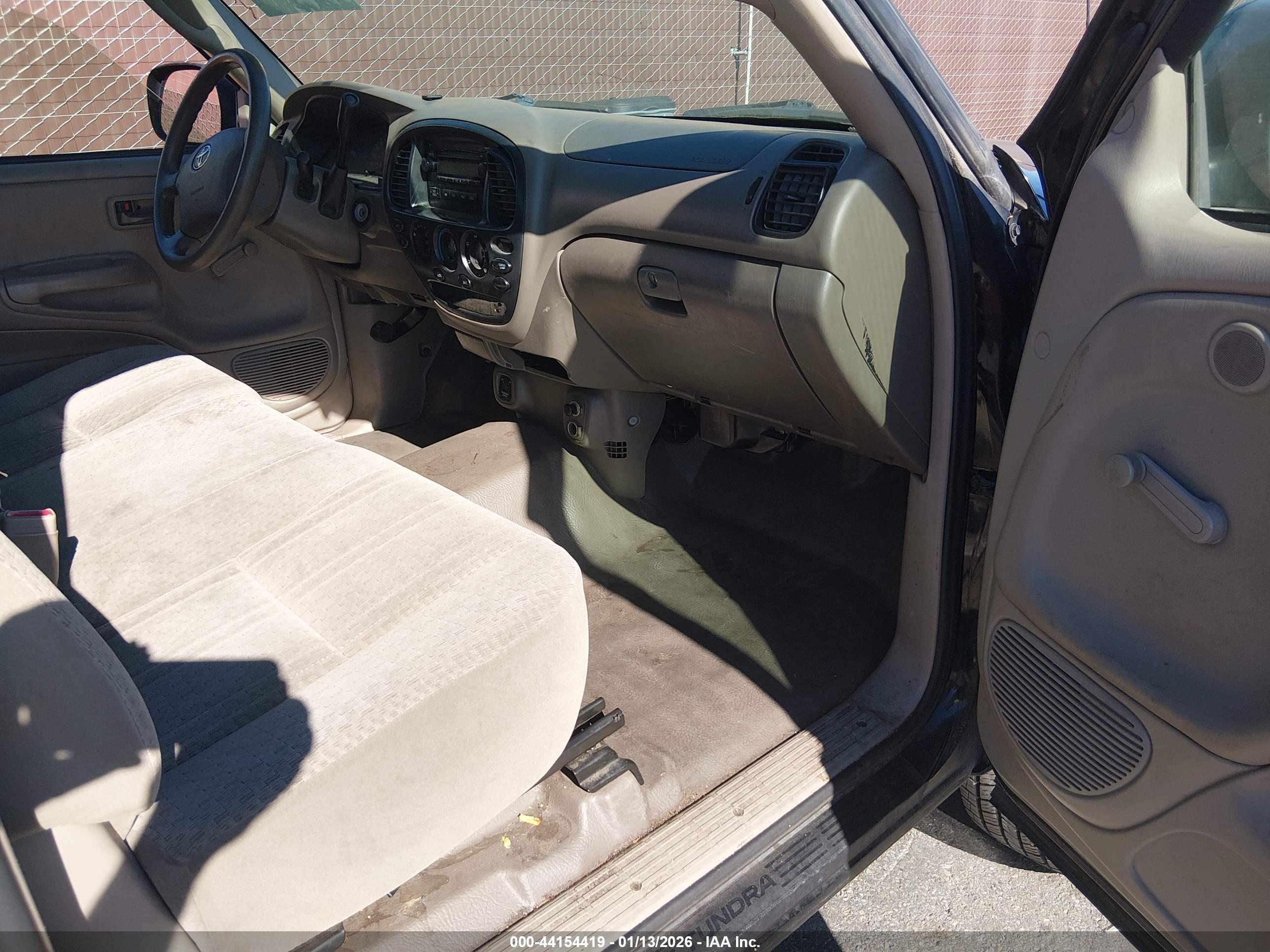 TOYOTA TUNDRA image 5