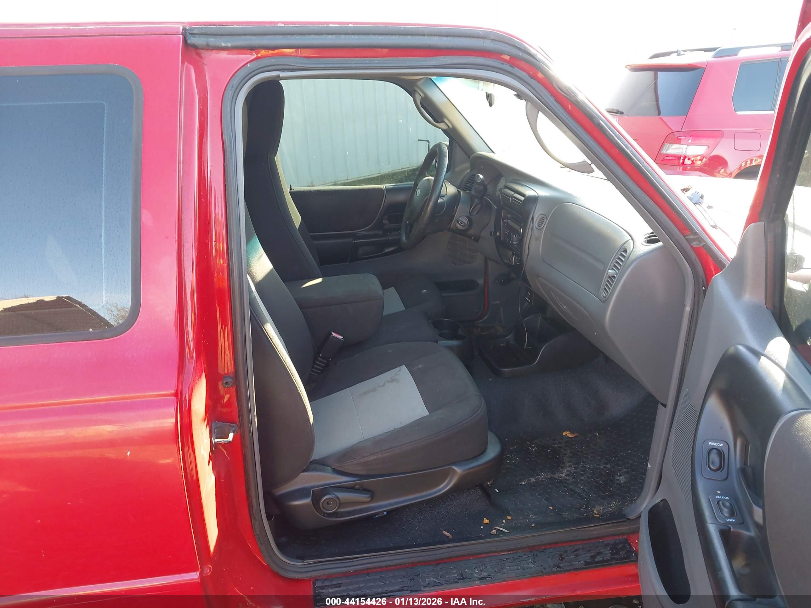 FORD RANGER image 5