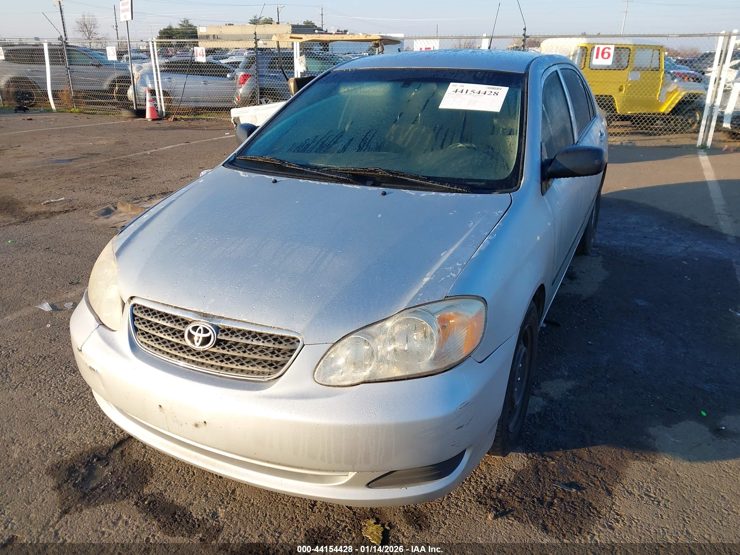 TOYOTA COROLLA image 2