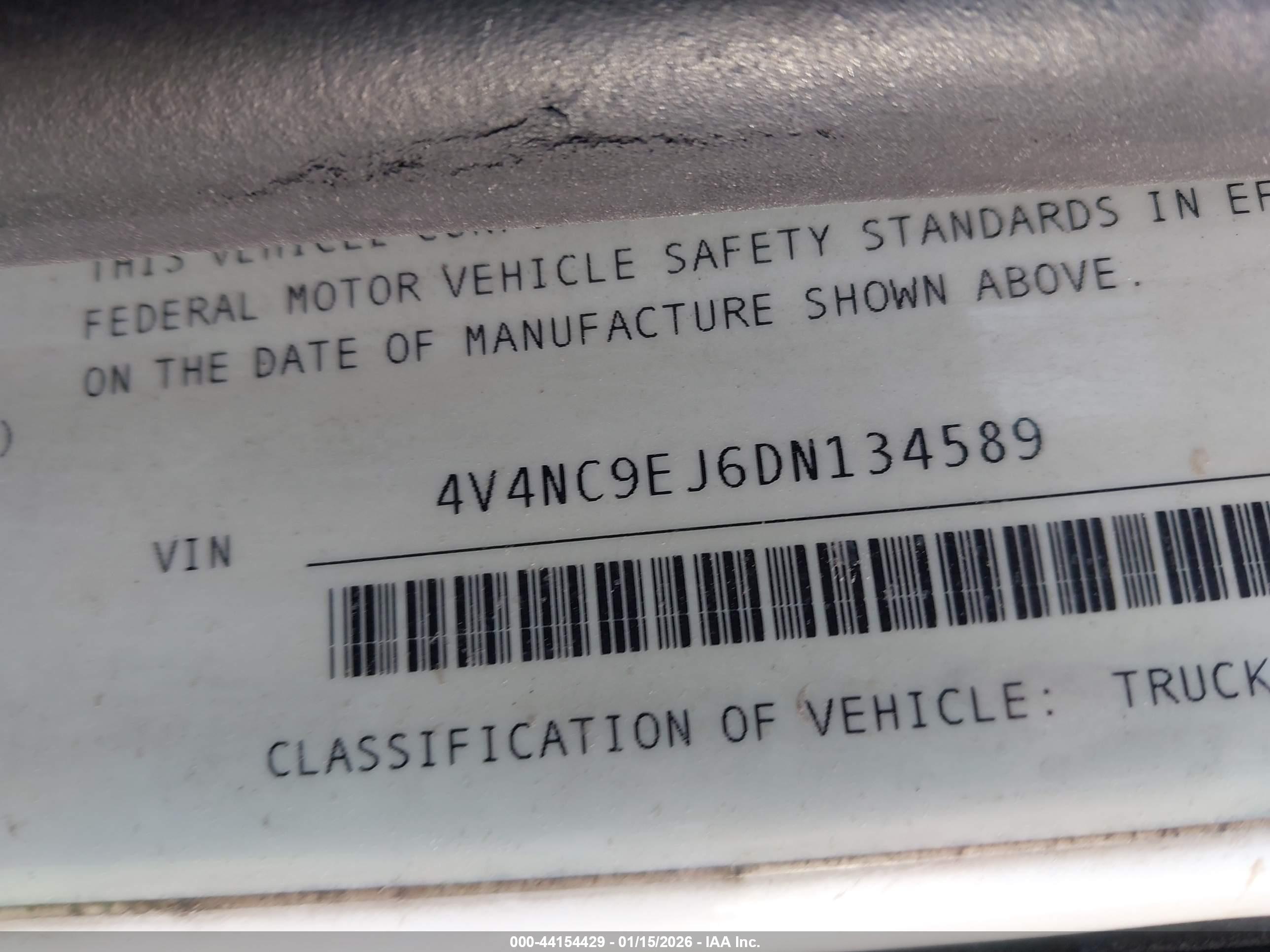 VOLVO VN image 9