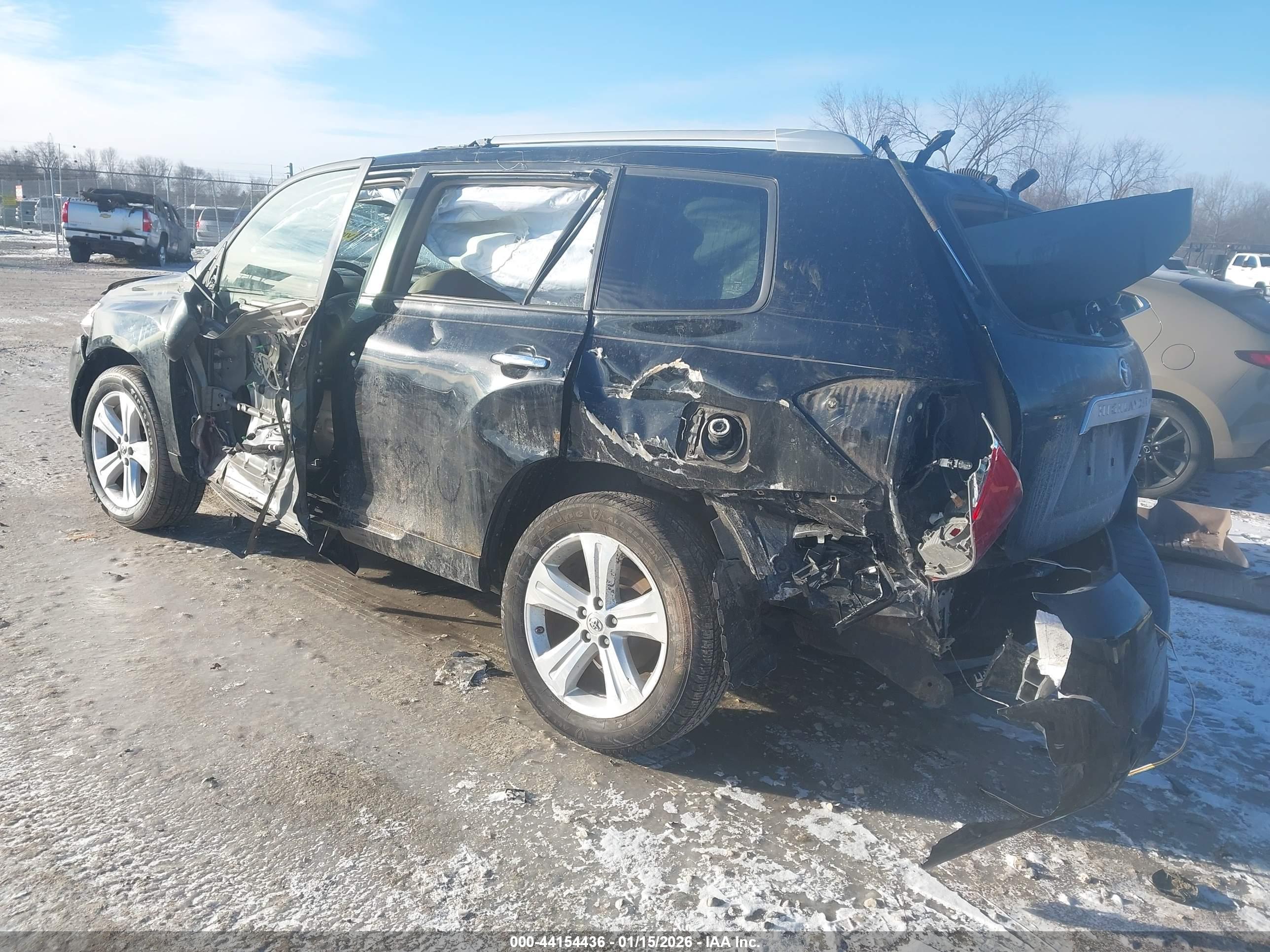 TOYOTA HIGHLANDER image 3