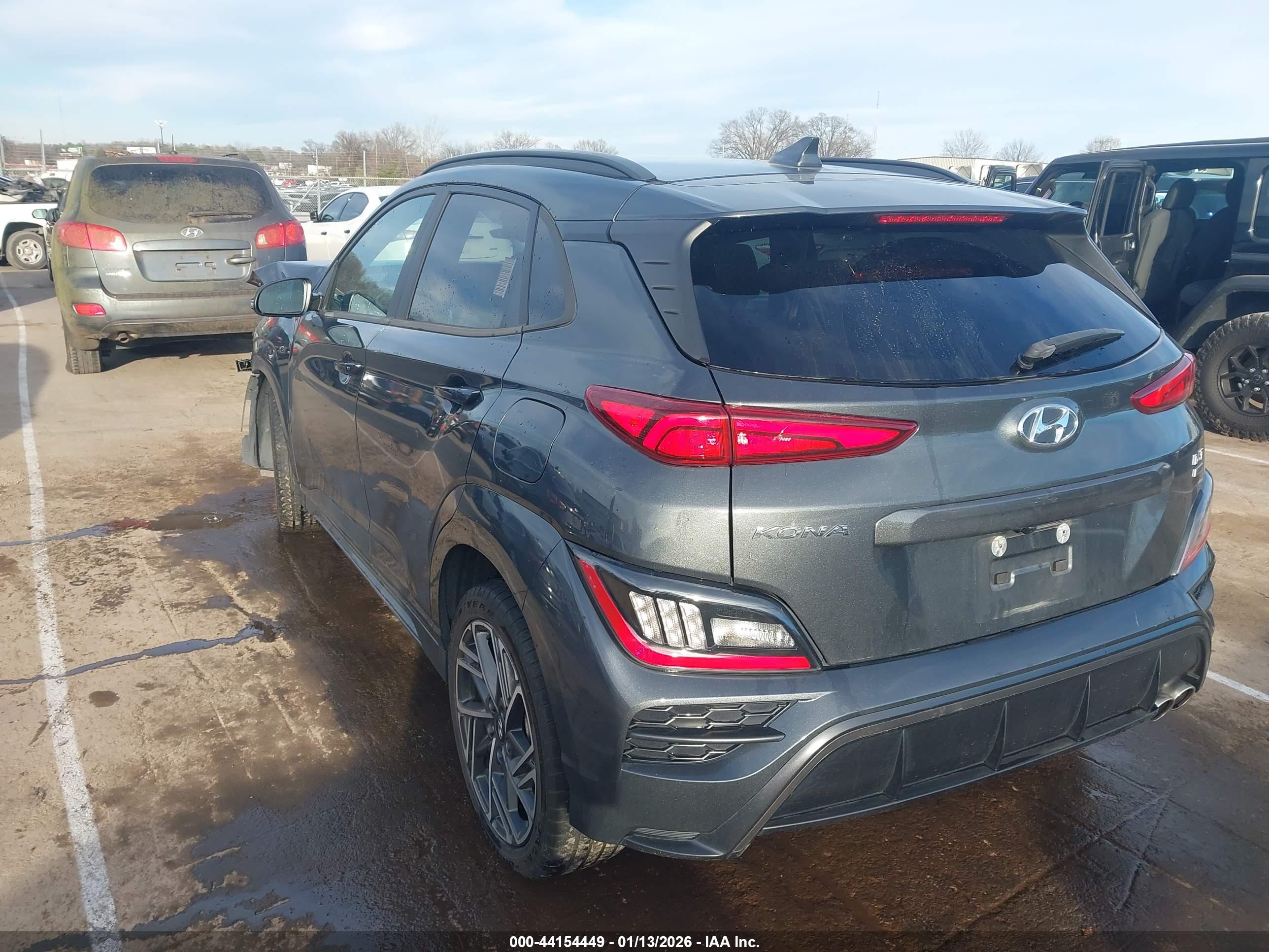 HYUNDAI KONA image 3