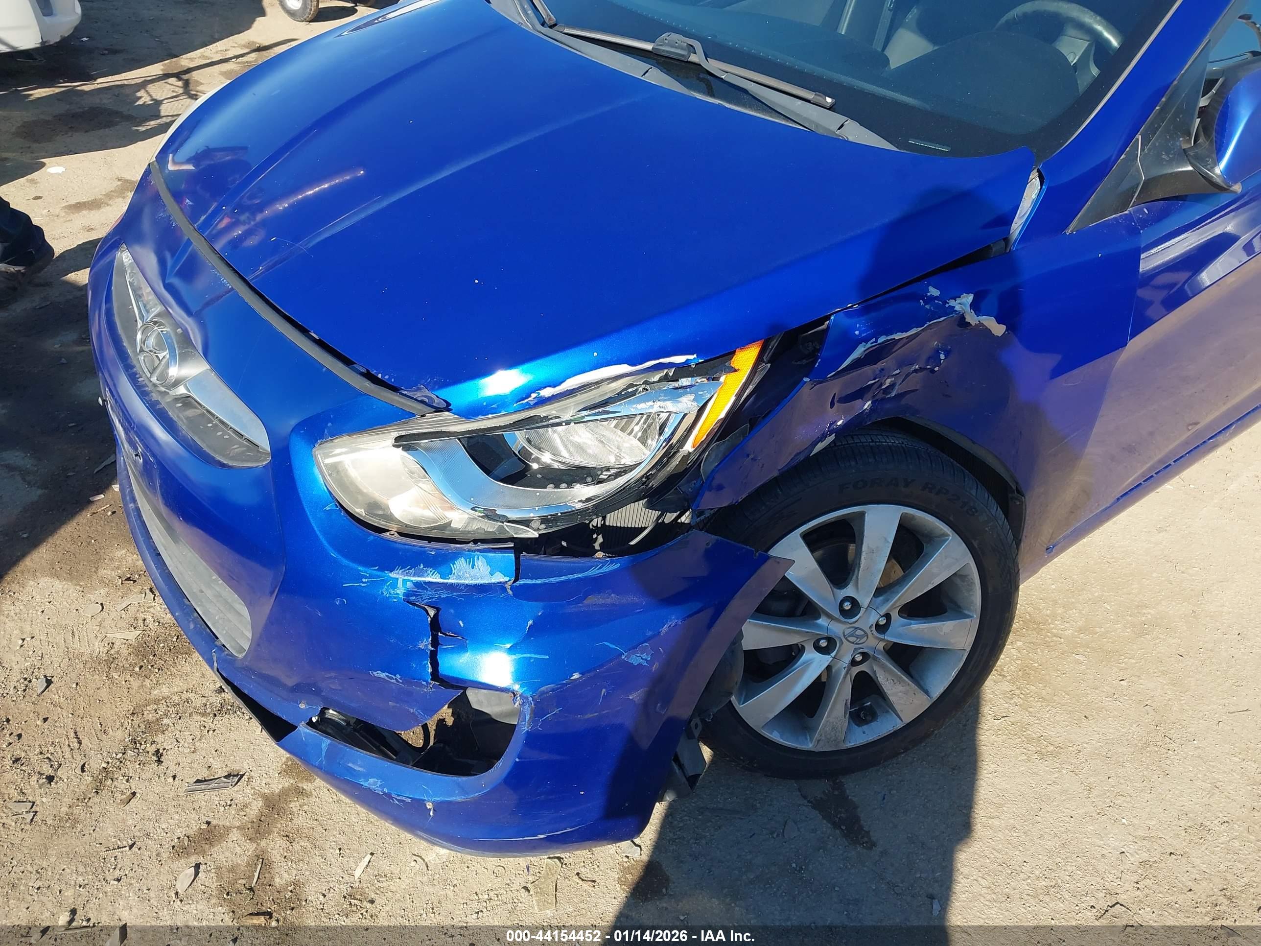 HYUNDAI ACCENT image 6