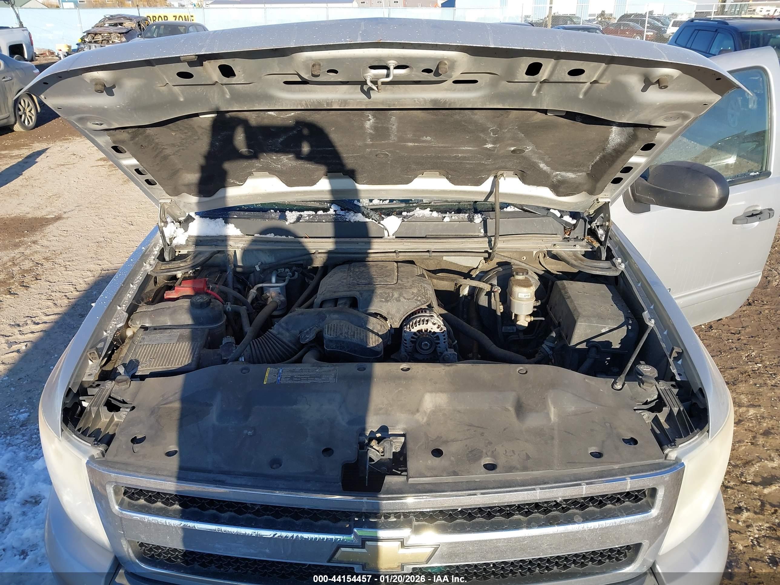 CHEVROLET SILVERADO image 10