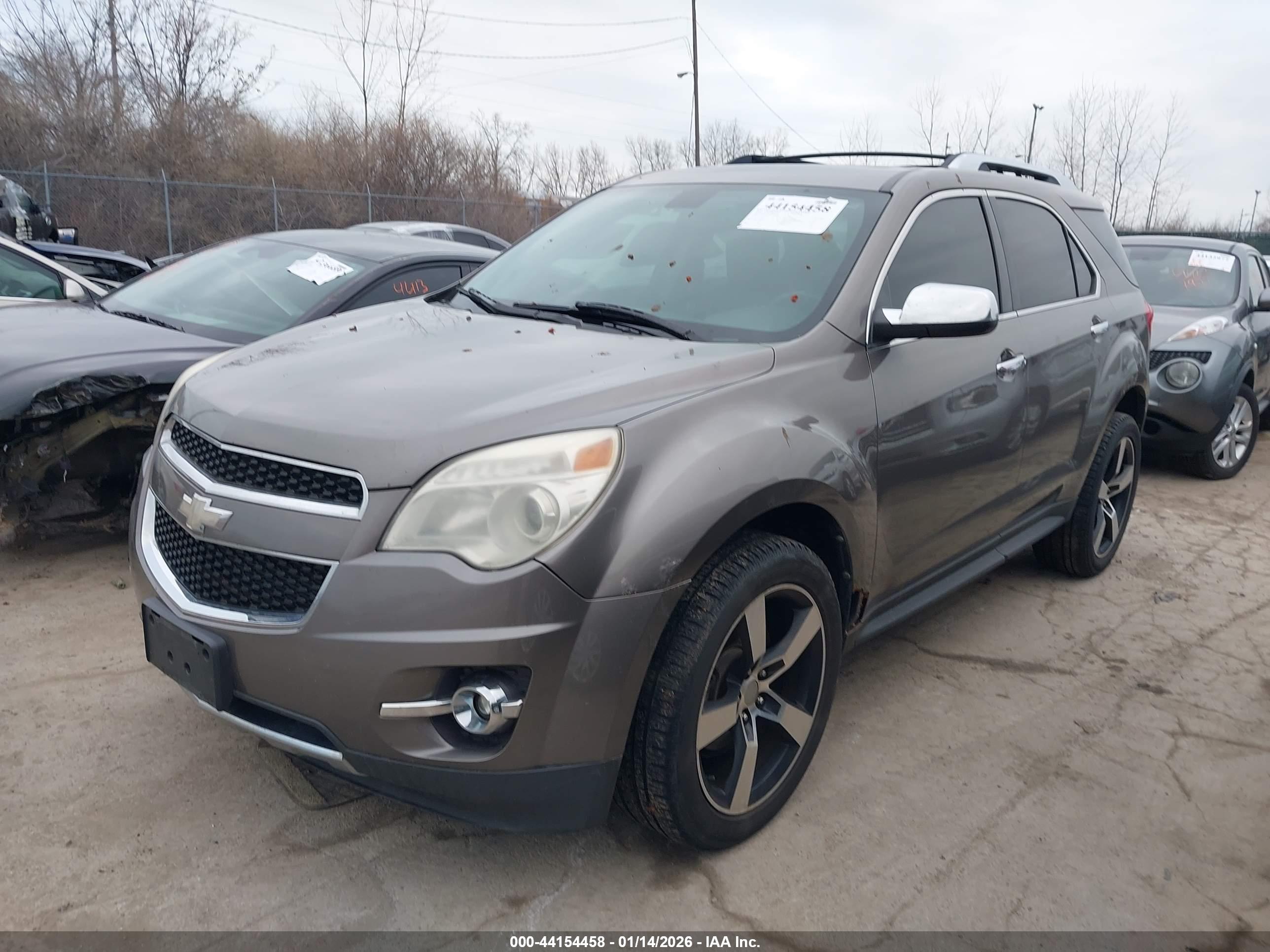 CHEVROLET EQUINOX image 2