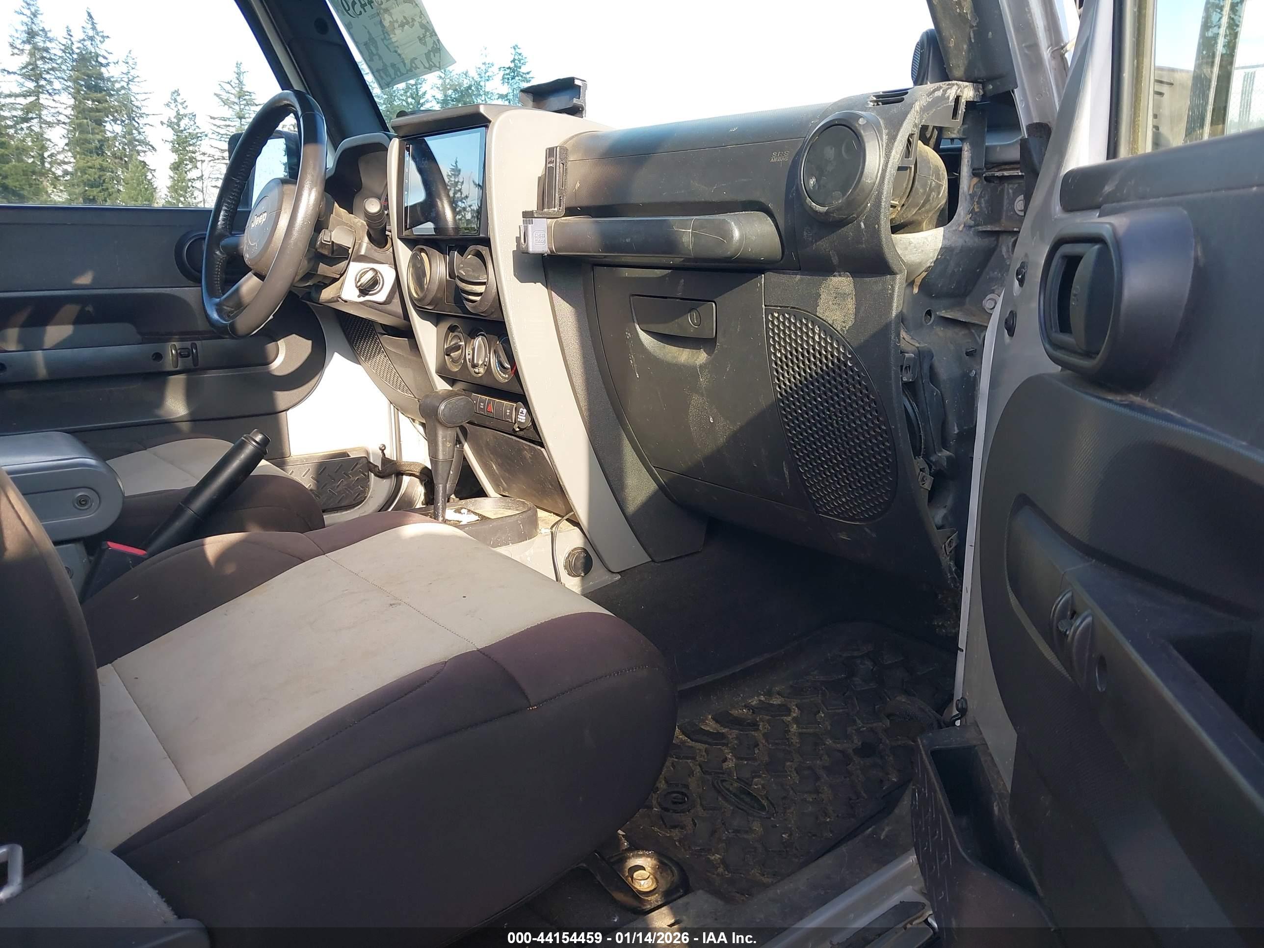 JEEP WRANGLER image 5