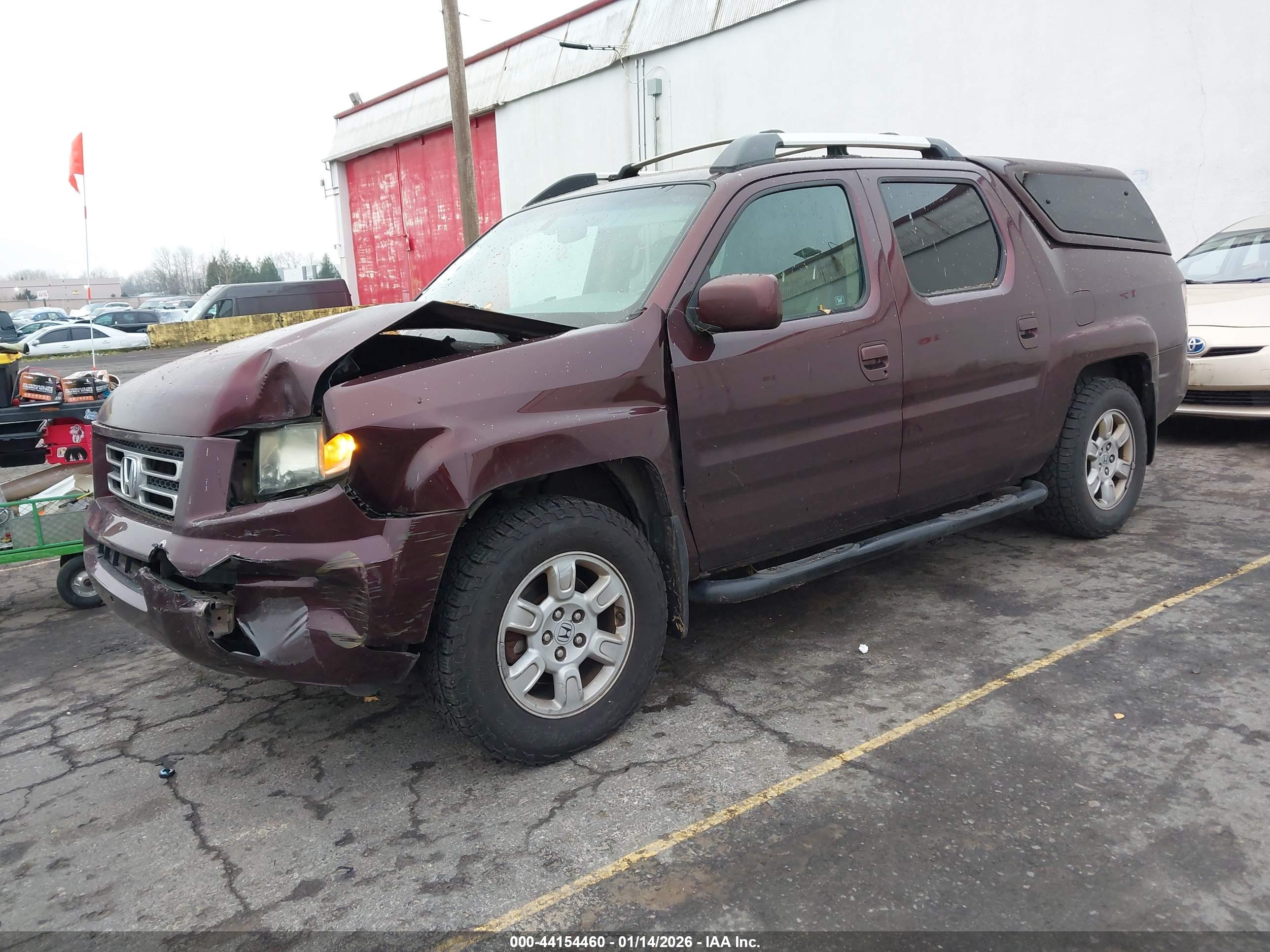 HONDA RIDGELINE image 2