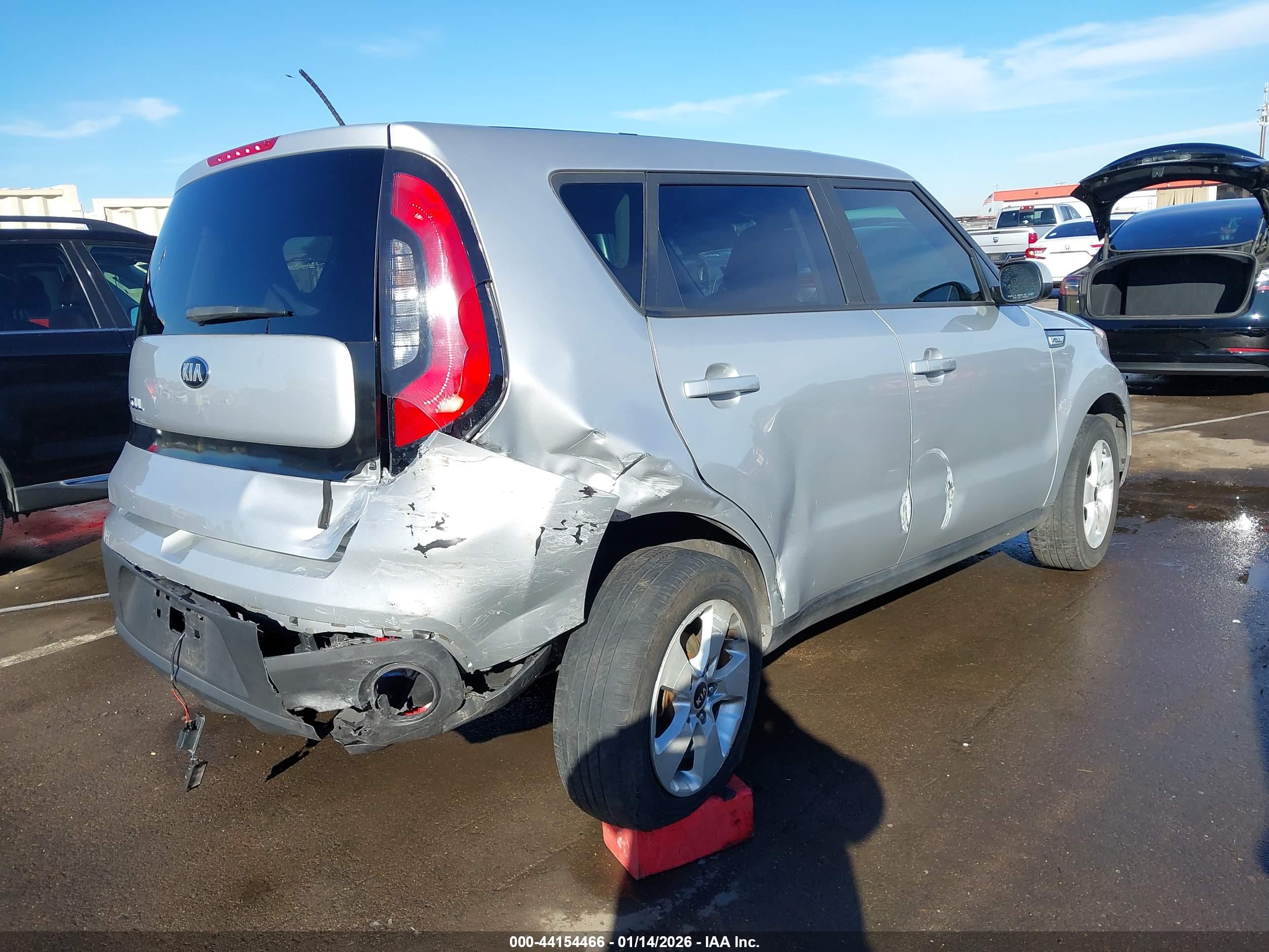 KIA SOUL image 4