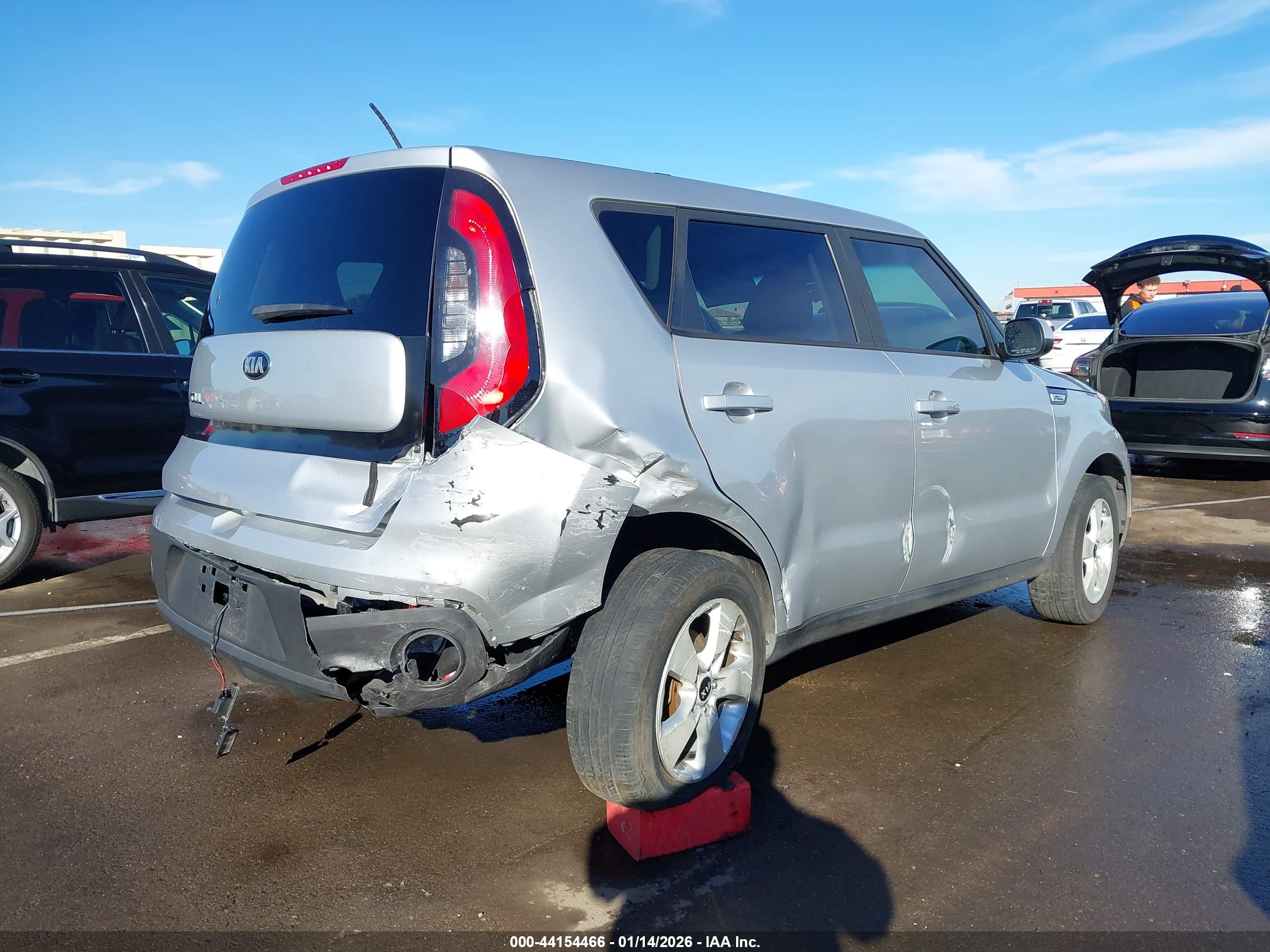 KIA SOUL image 6