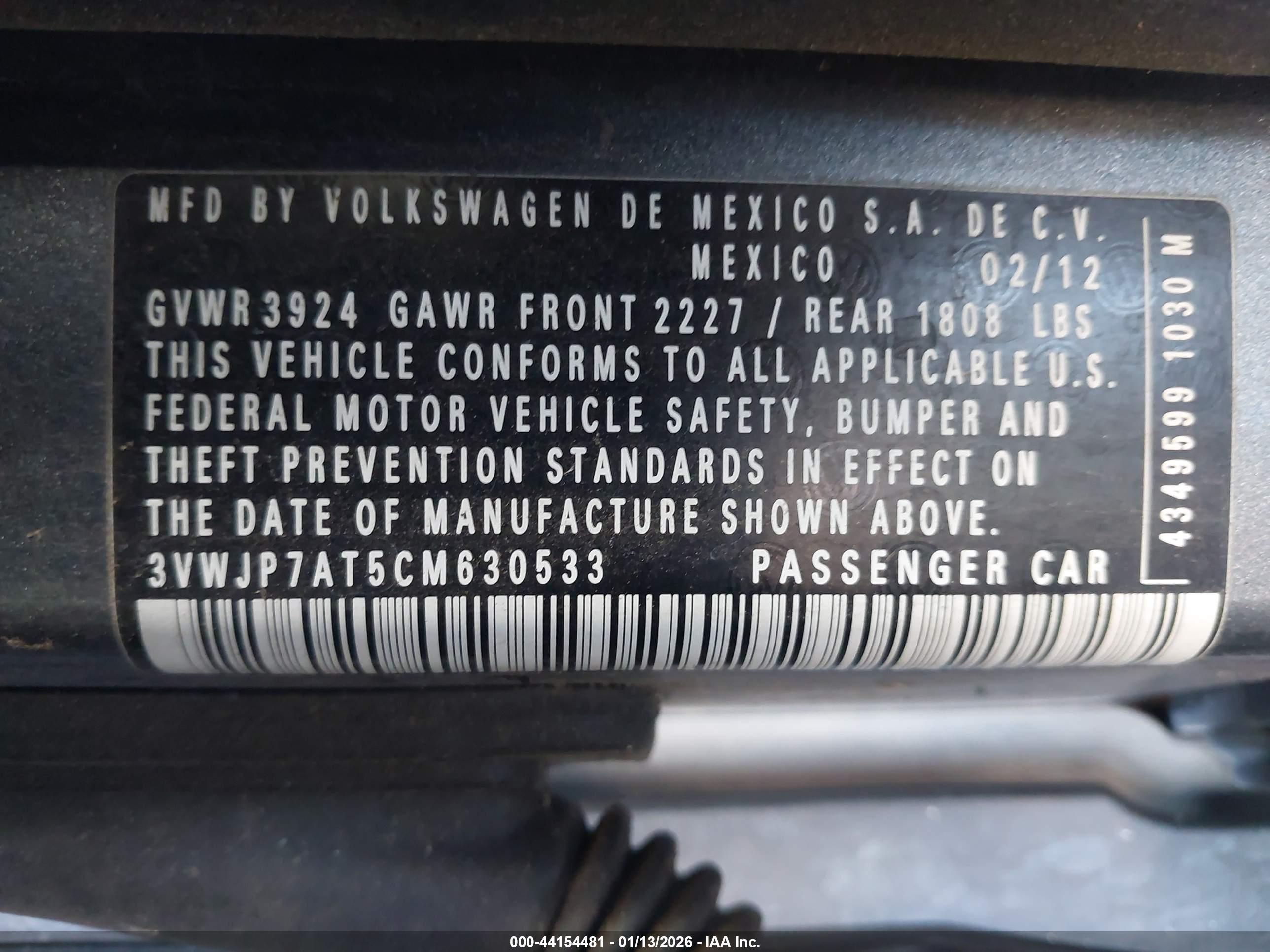 VOLKSWAGEN BEETLE image 9