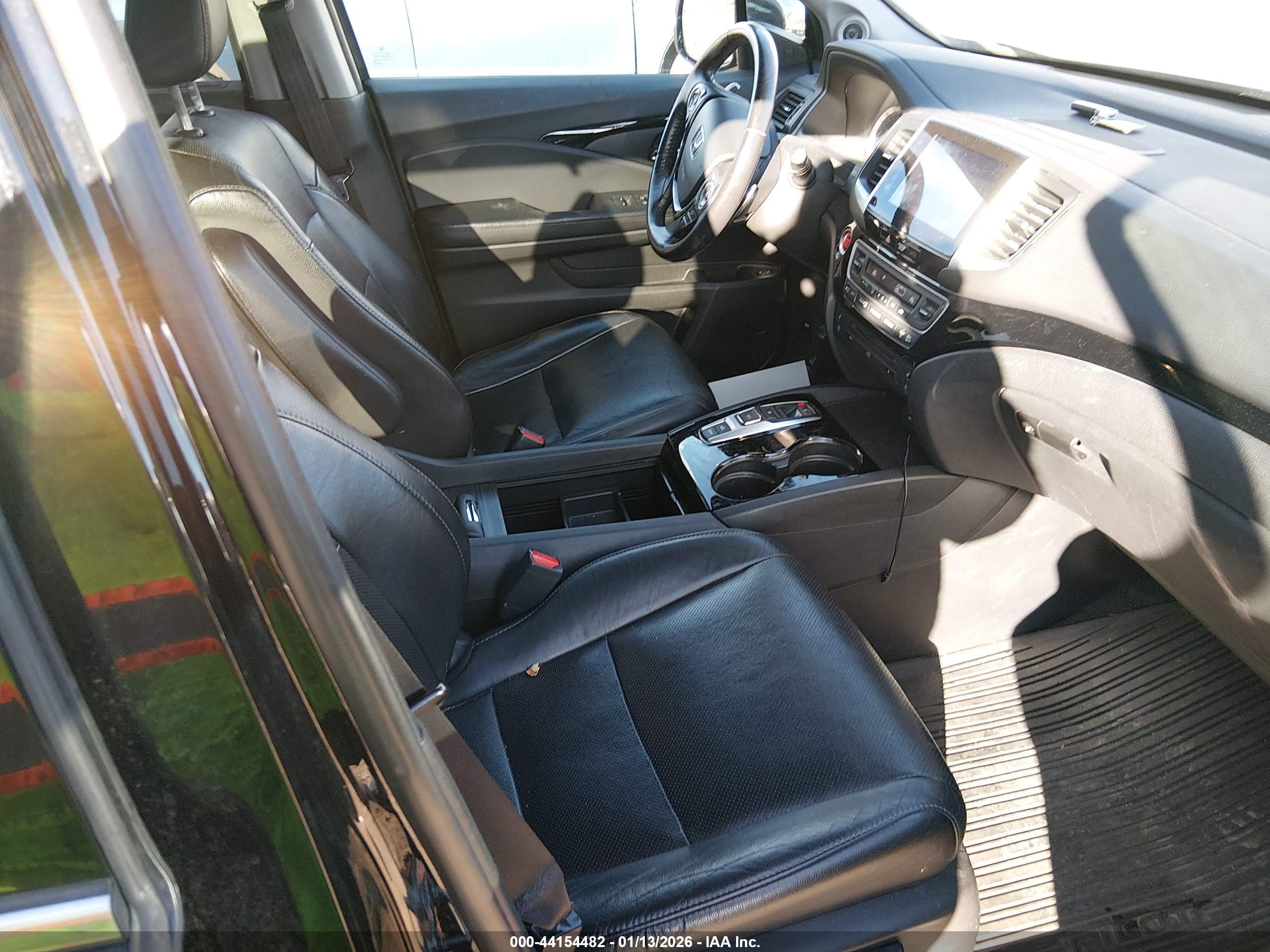 HONDA PILOT image 5