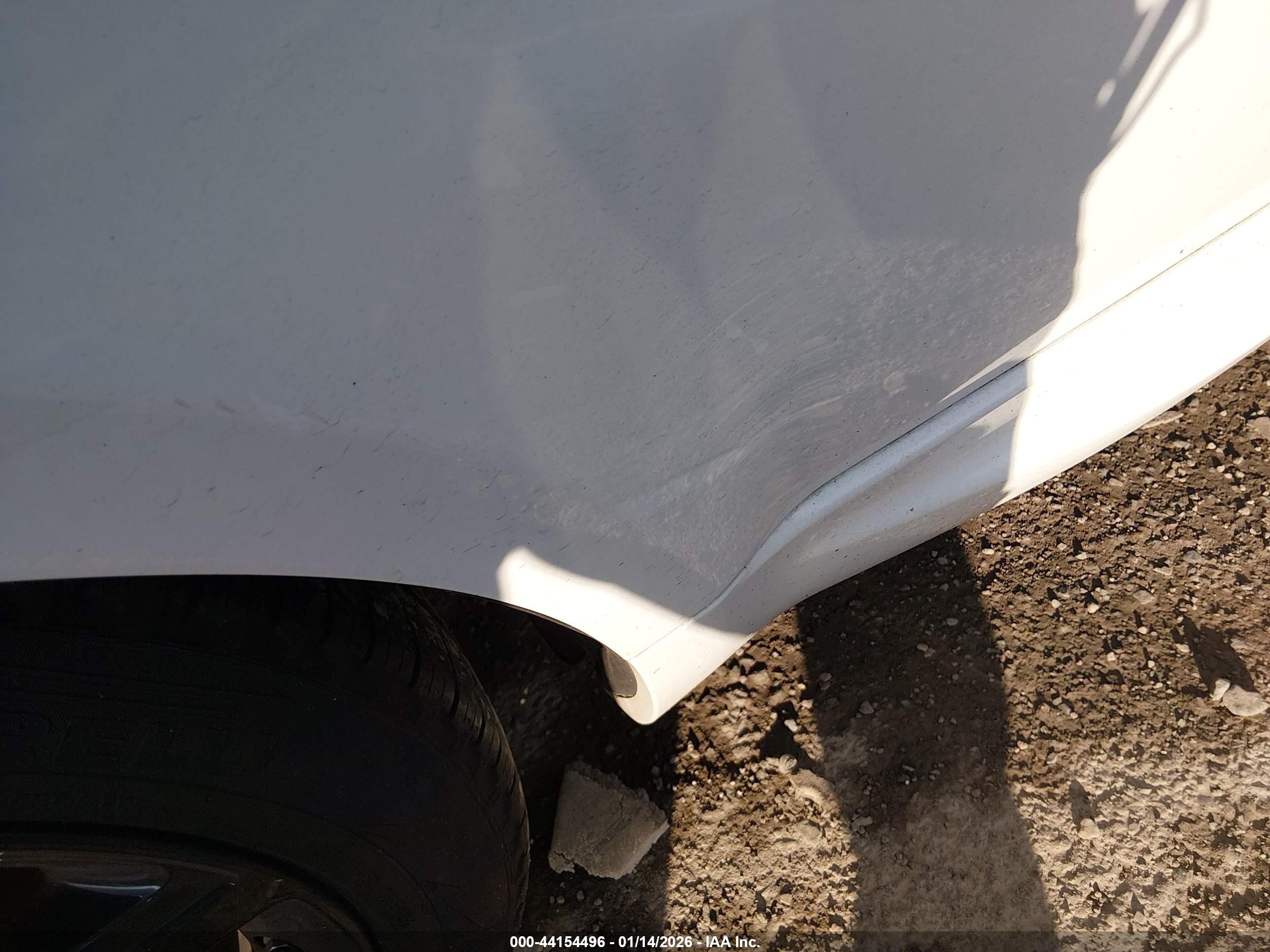 LAND ROVER image 6