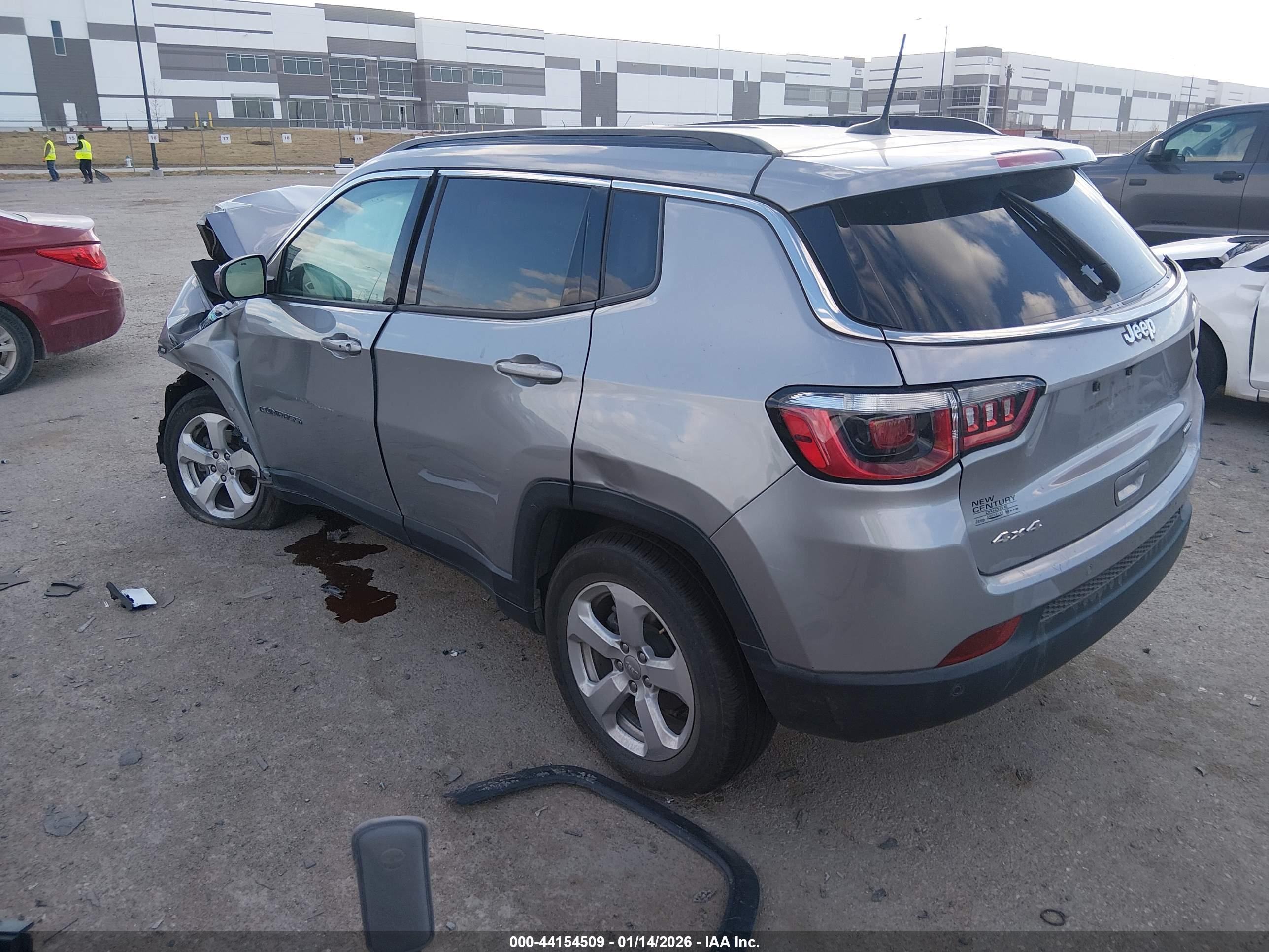 JEEP COMPASS image 3