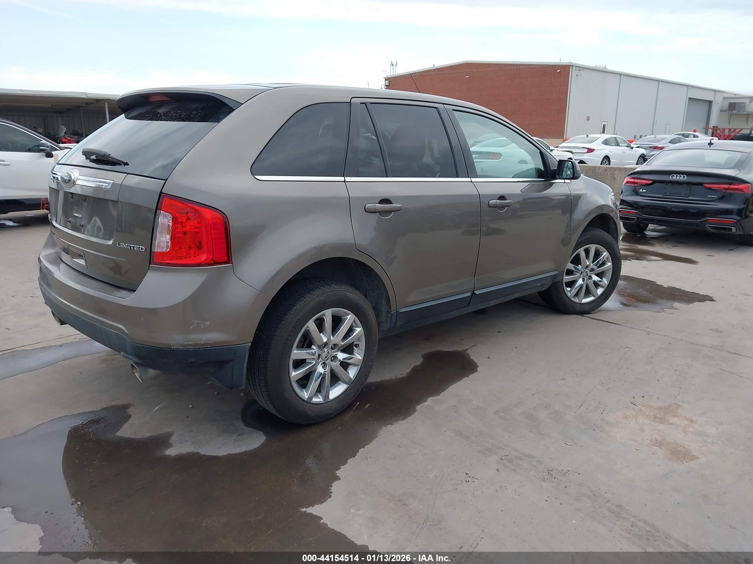 FORD EDGE image 4
