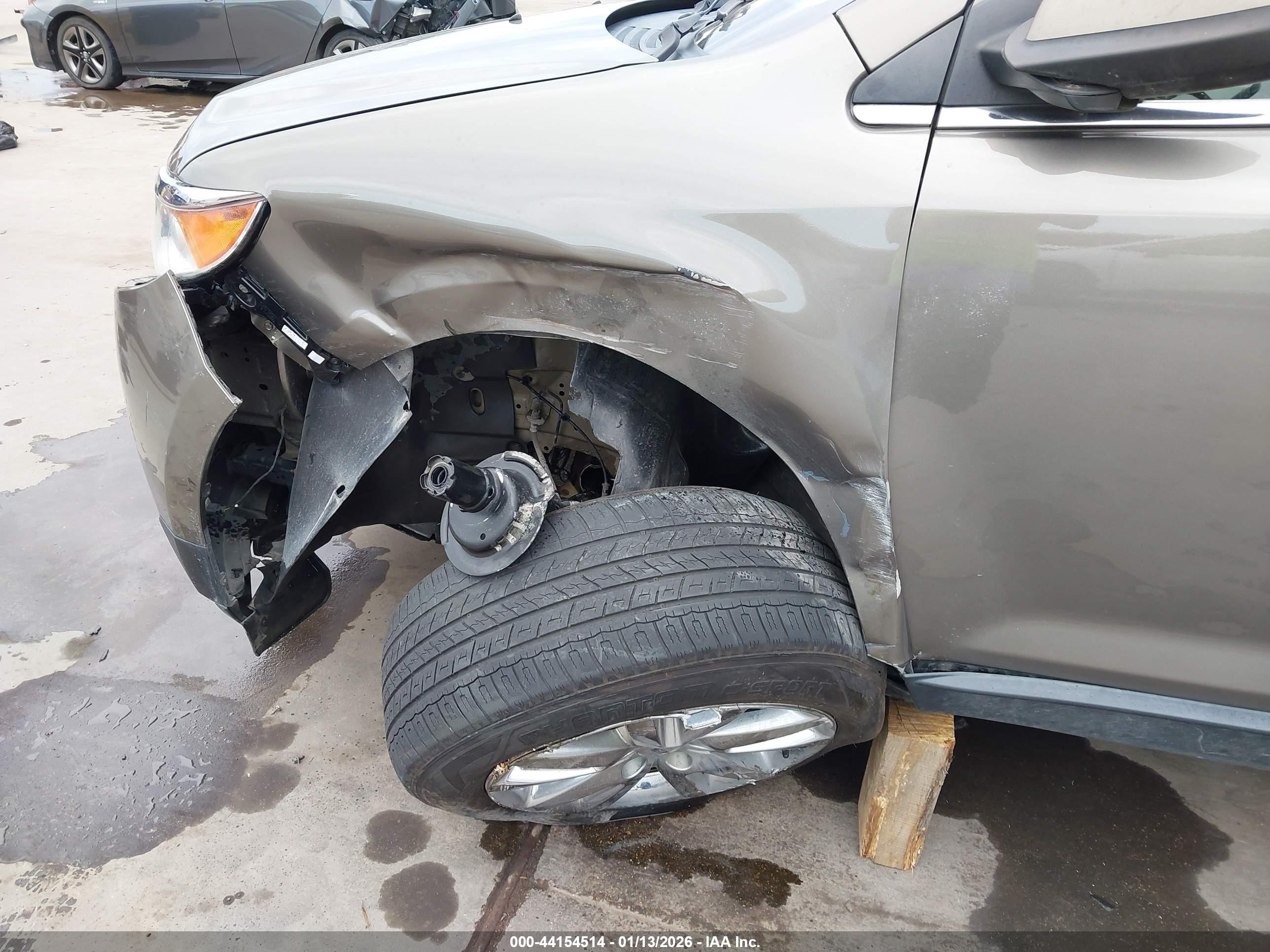 FORD EDGE image 6