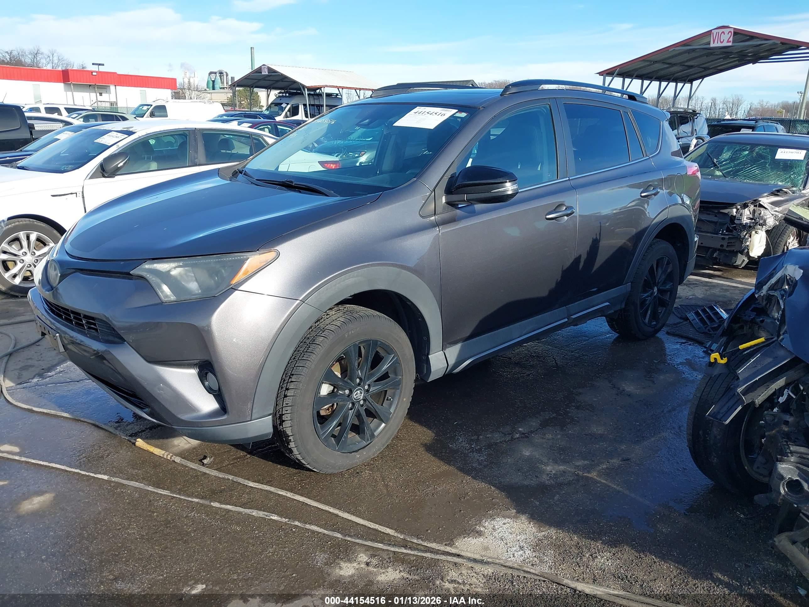 TOYOTA RAV4 image 2