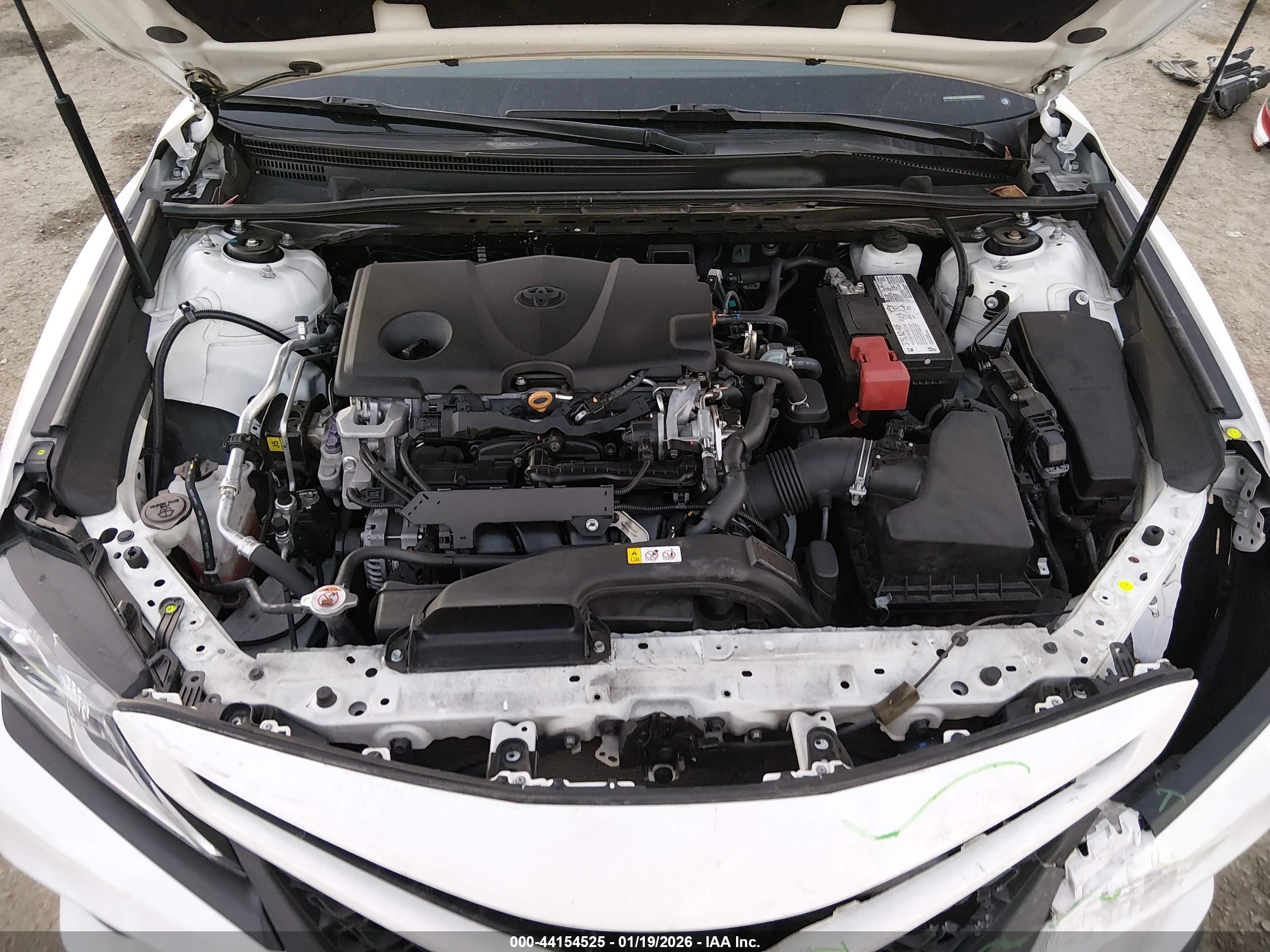 TOYOTA CAMRY image 10