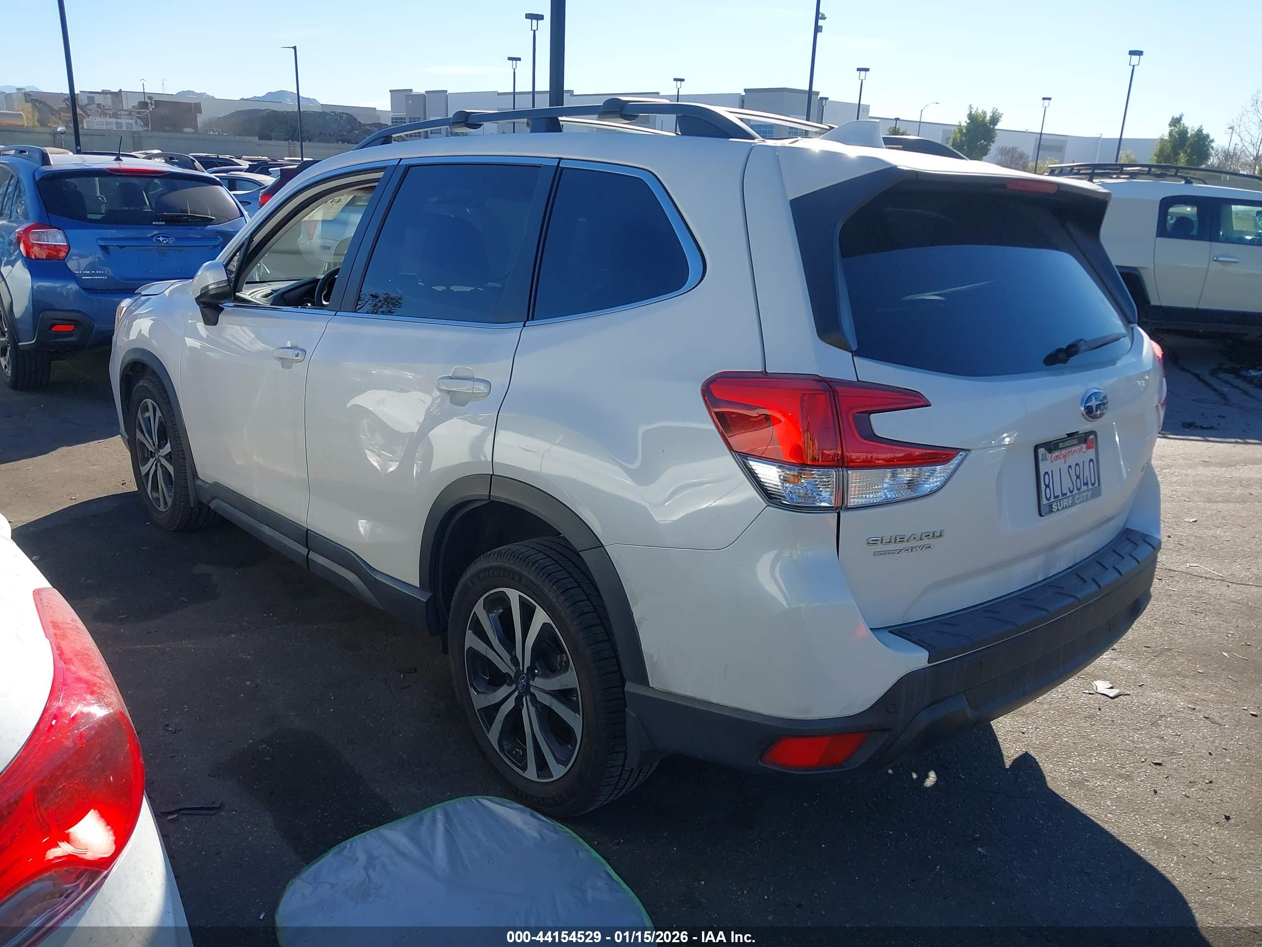 SUBARU FORESTER image 3