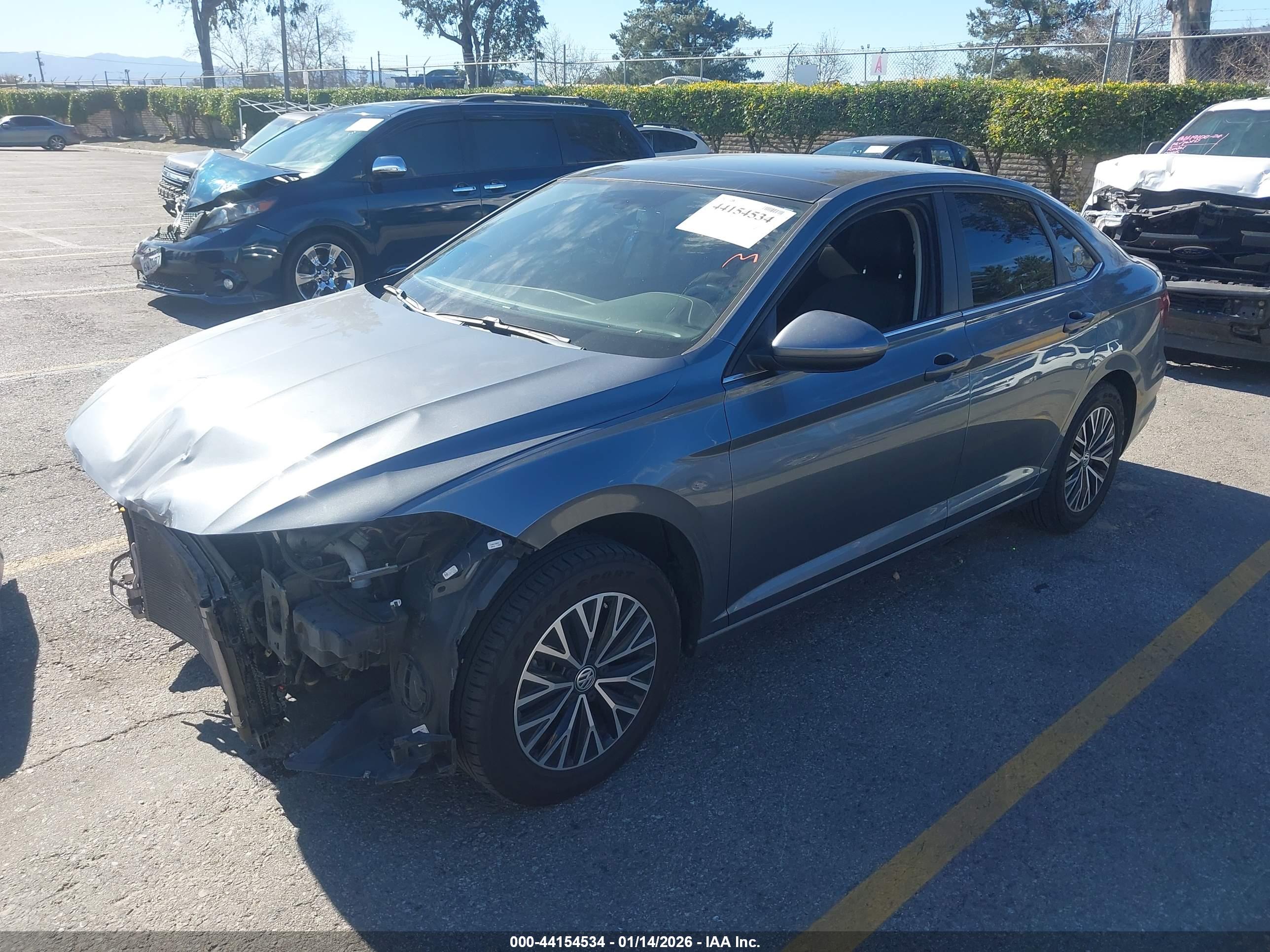 VOLKSWAGEN JETTA image 2