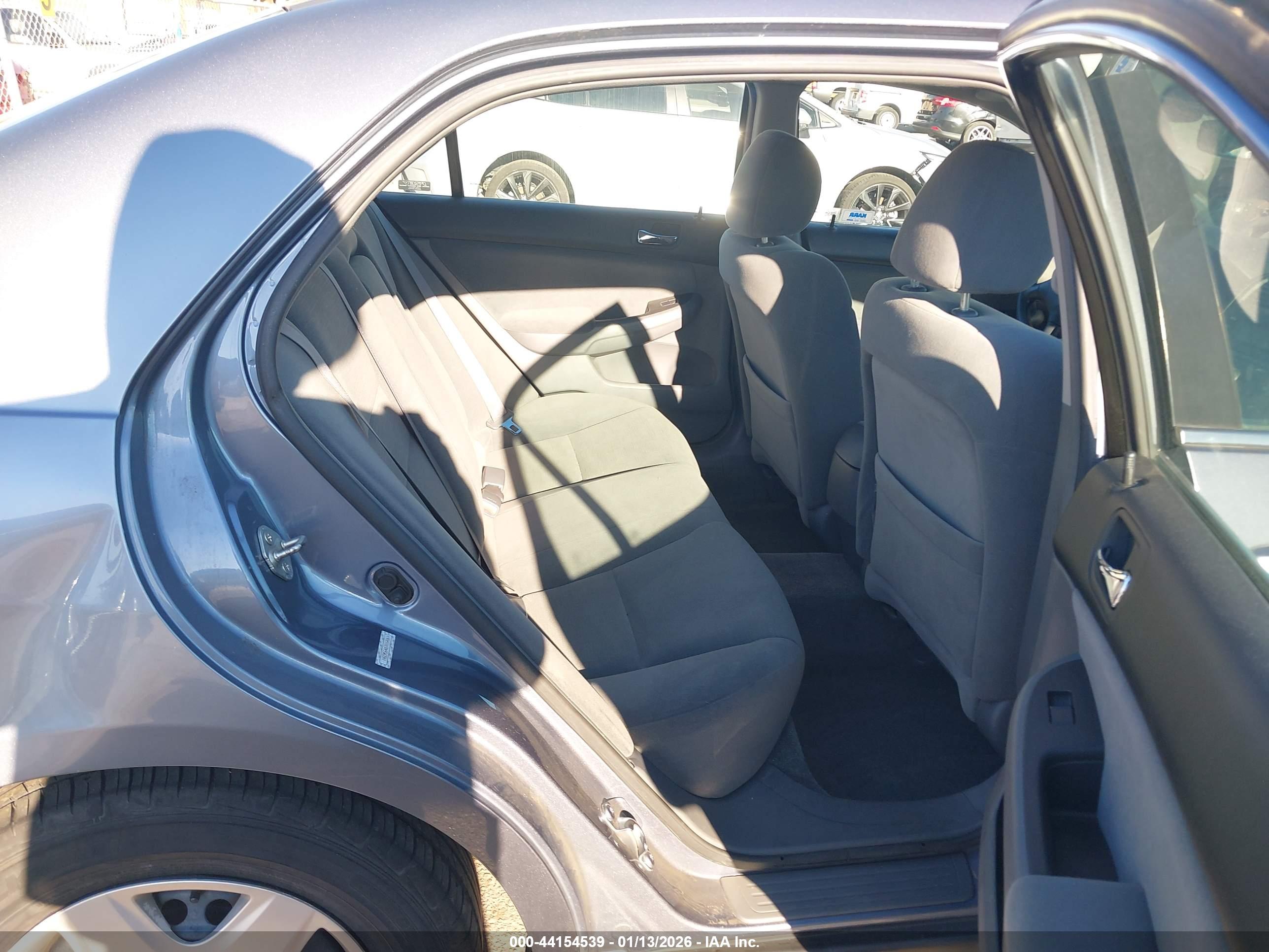 HONDA ACCORD image 8