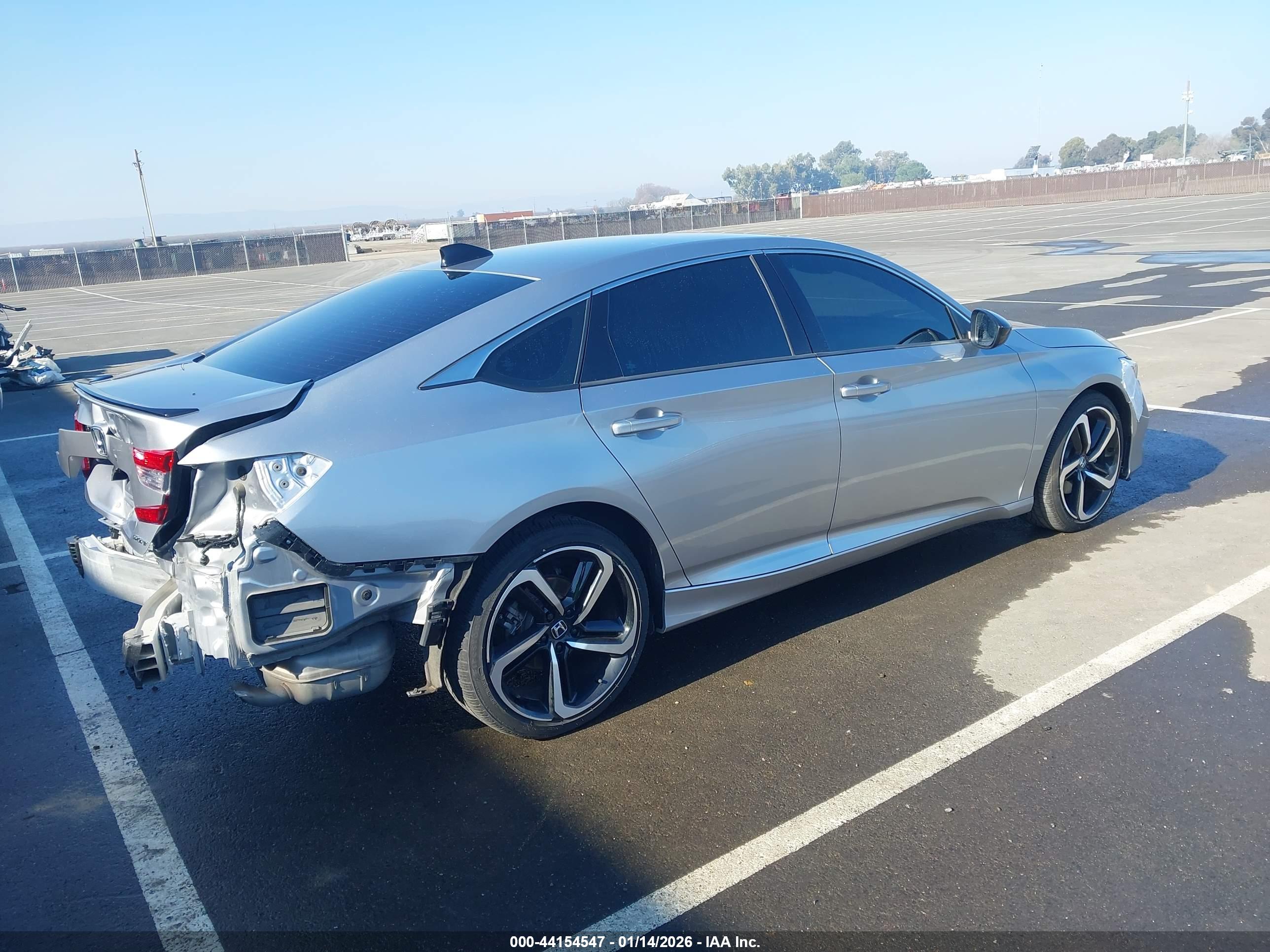 HONDA ACCORD image 4