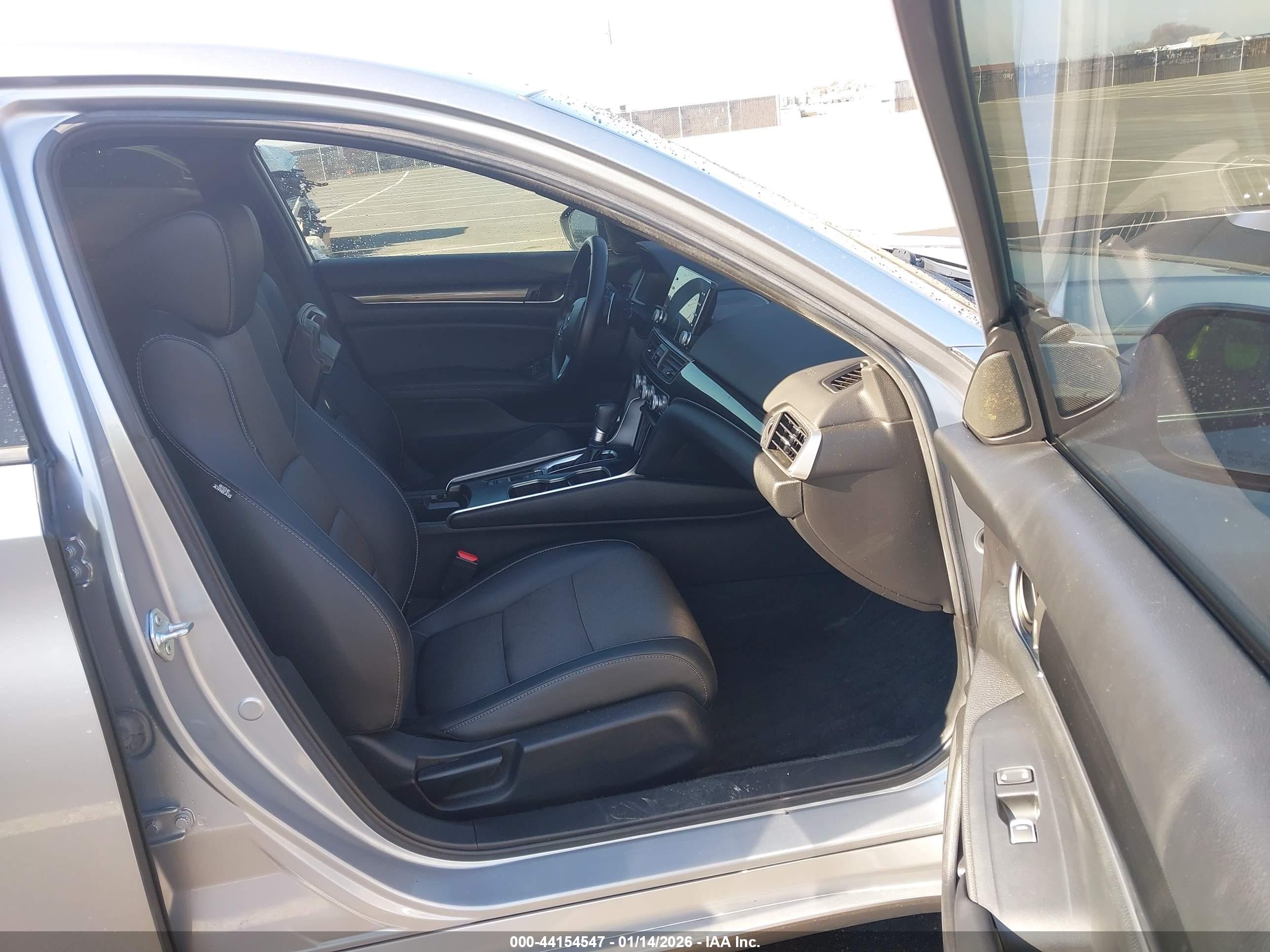 HONDA ACCORD image 5