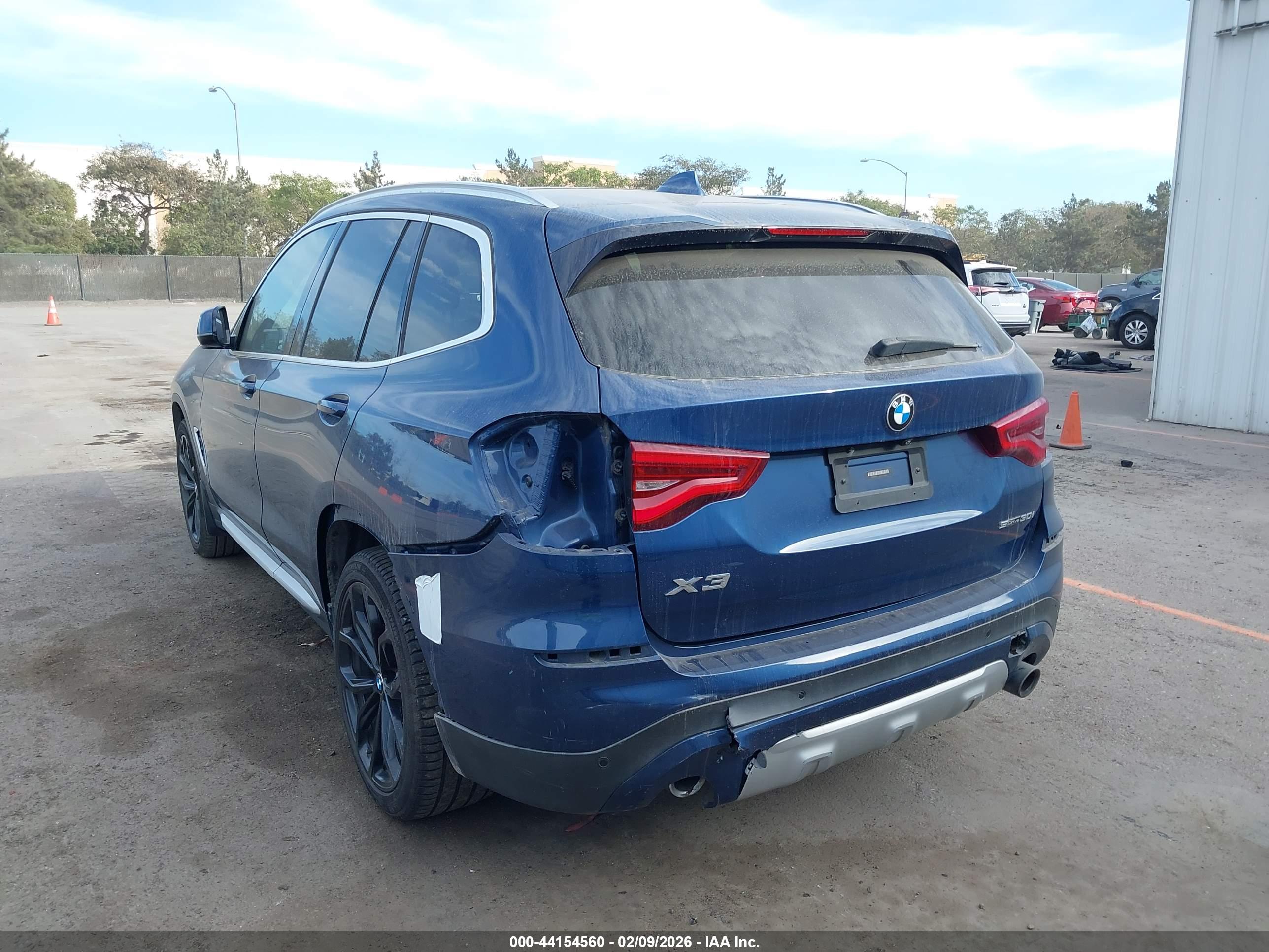 BMW X3 image 6