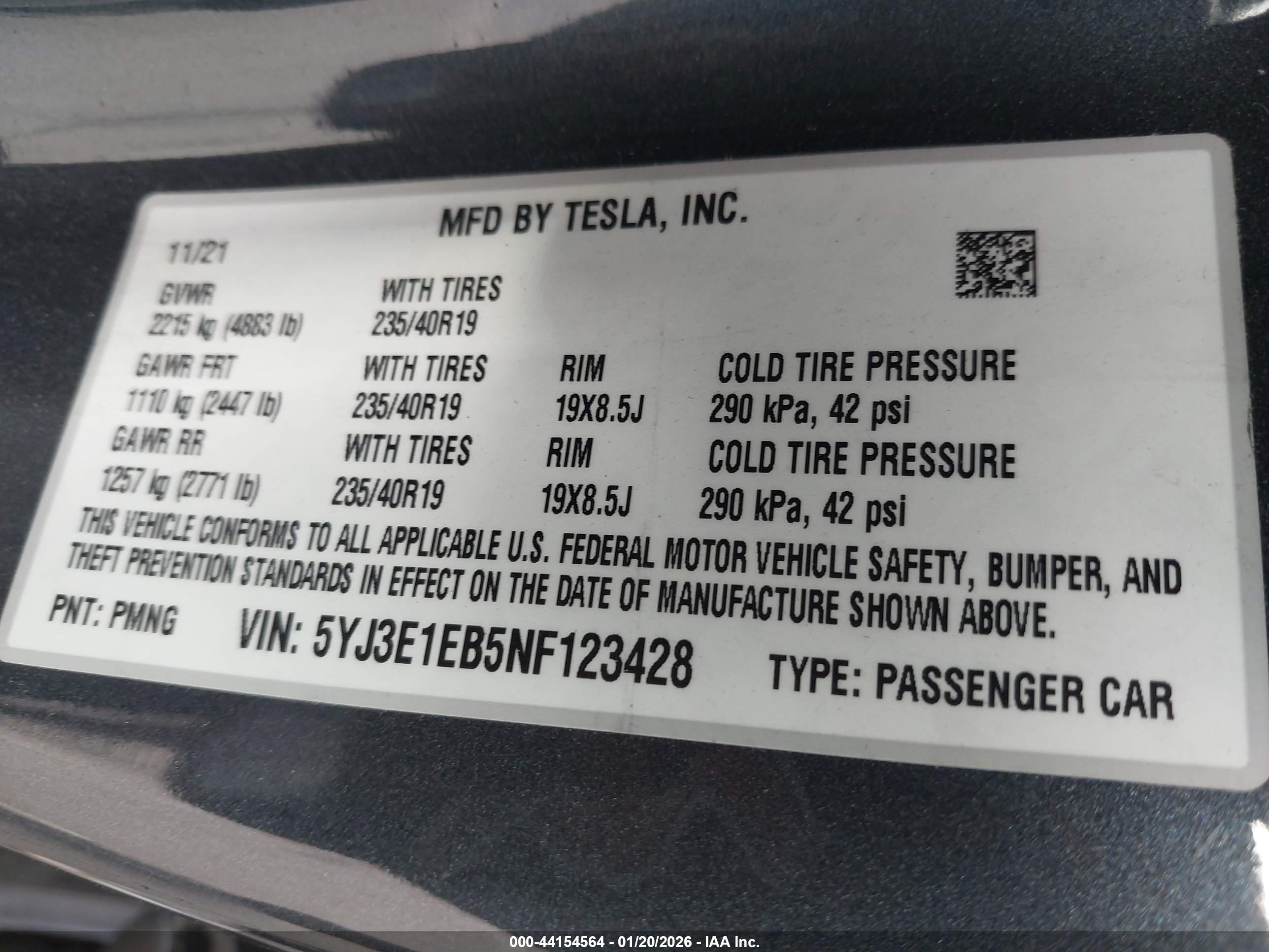 TESLA MODEL image 9
