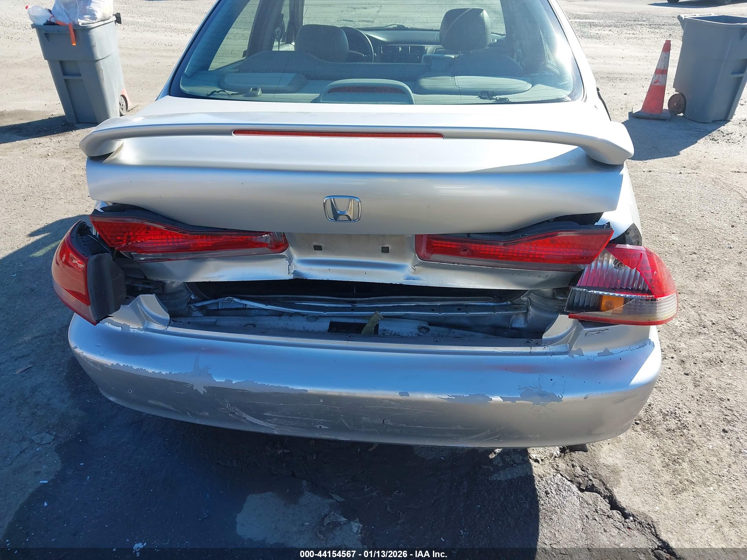 HONDA ACCORD image 6