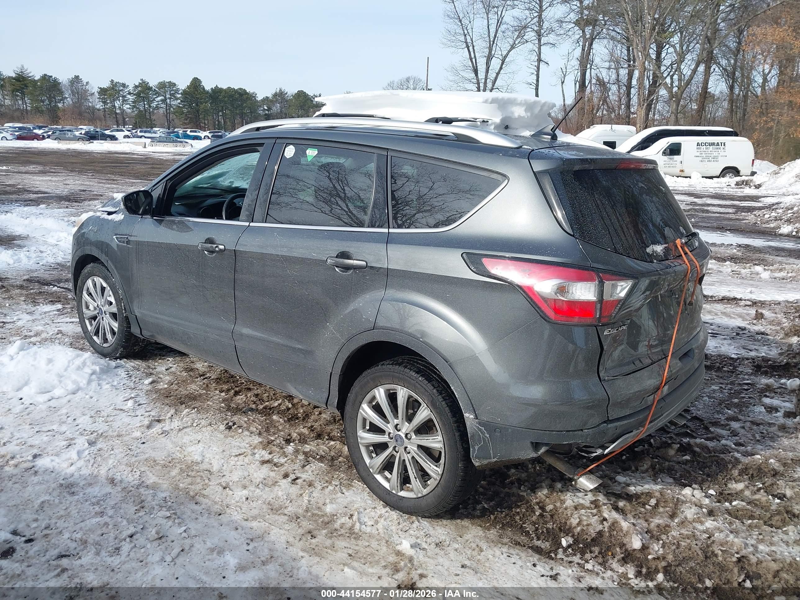 FORD ESCAPE image 3
