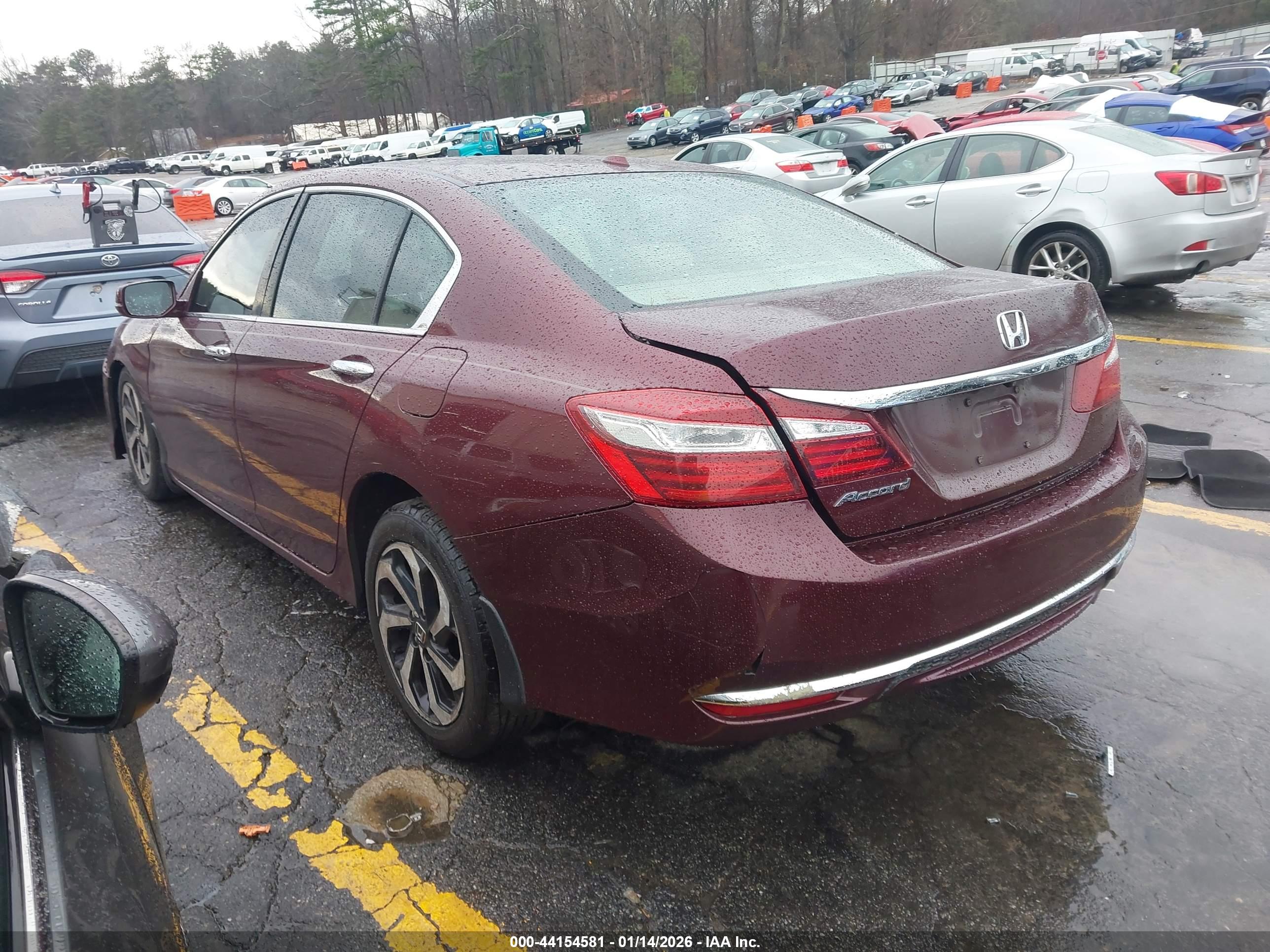 HONDA ACCORD image 3