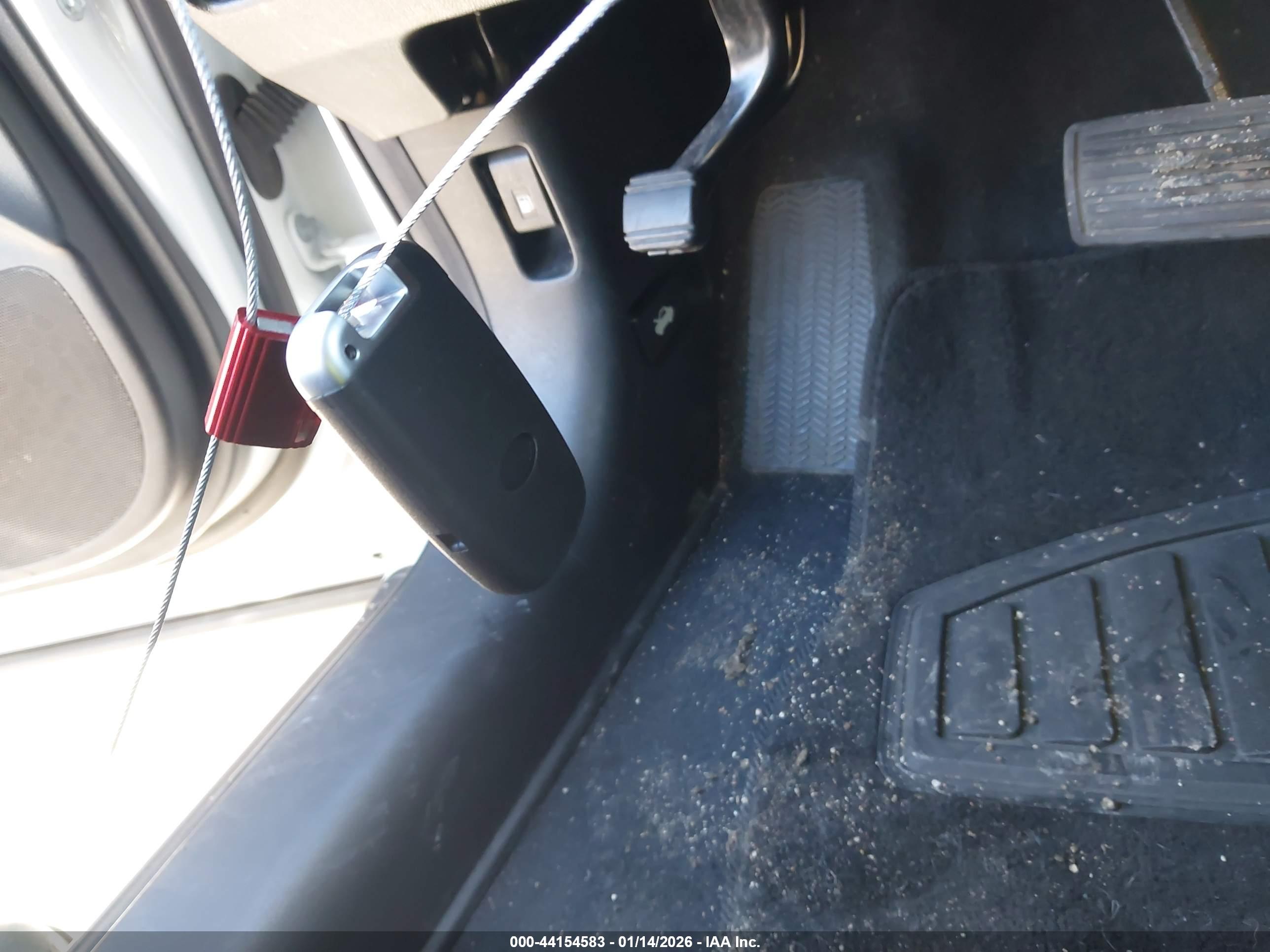 HONDA CR-V image 11