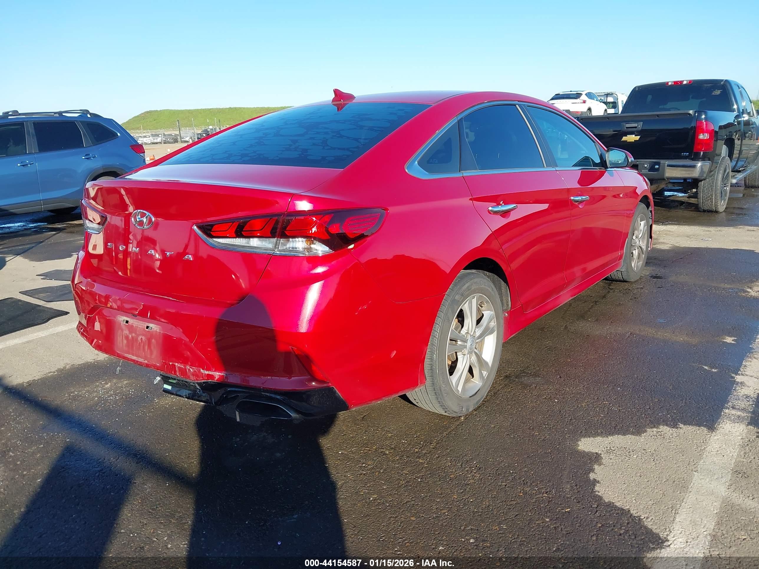 HYUNDAI SONATA image 4