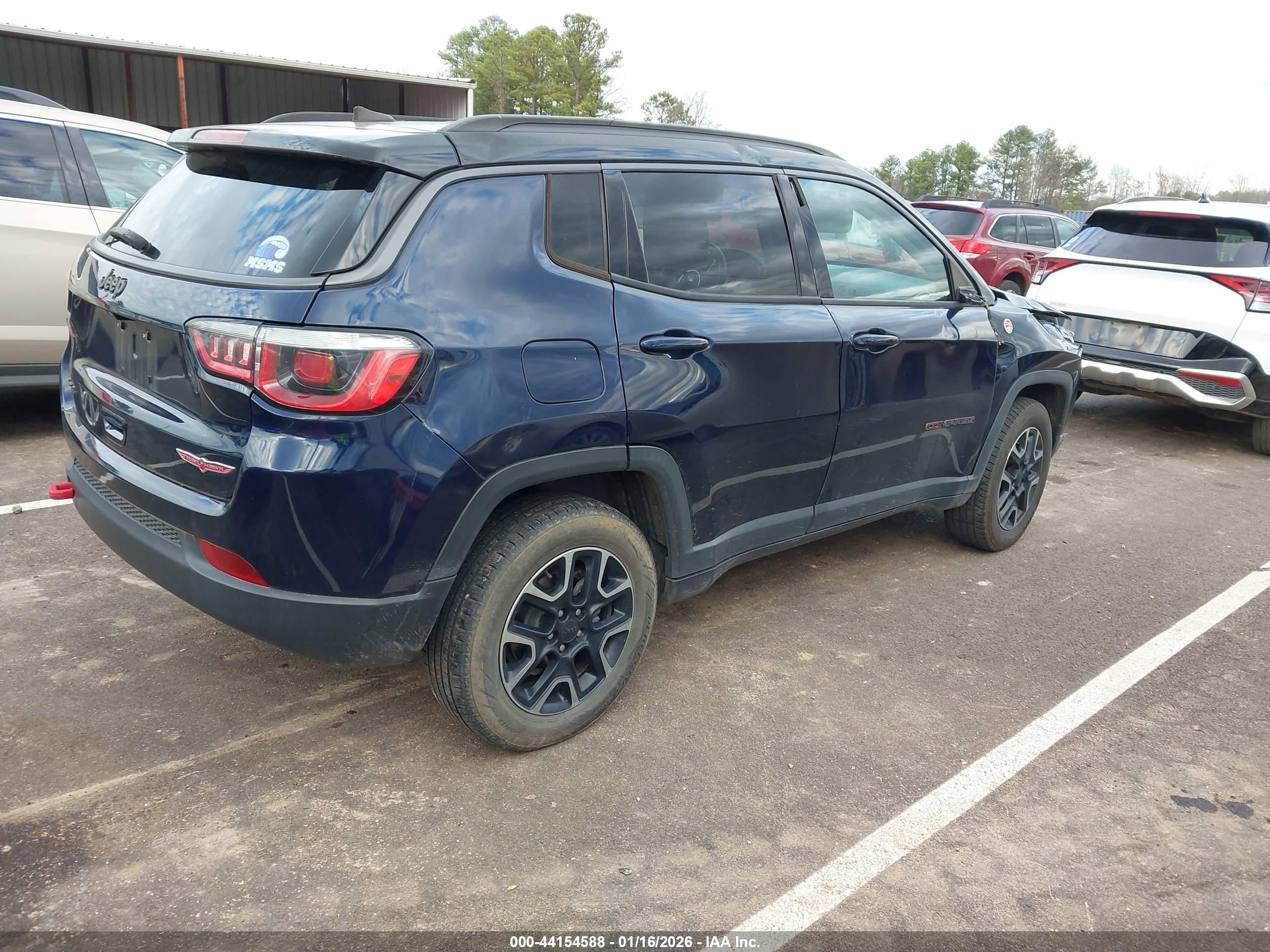 JEEP COMPASS image 4