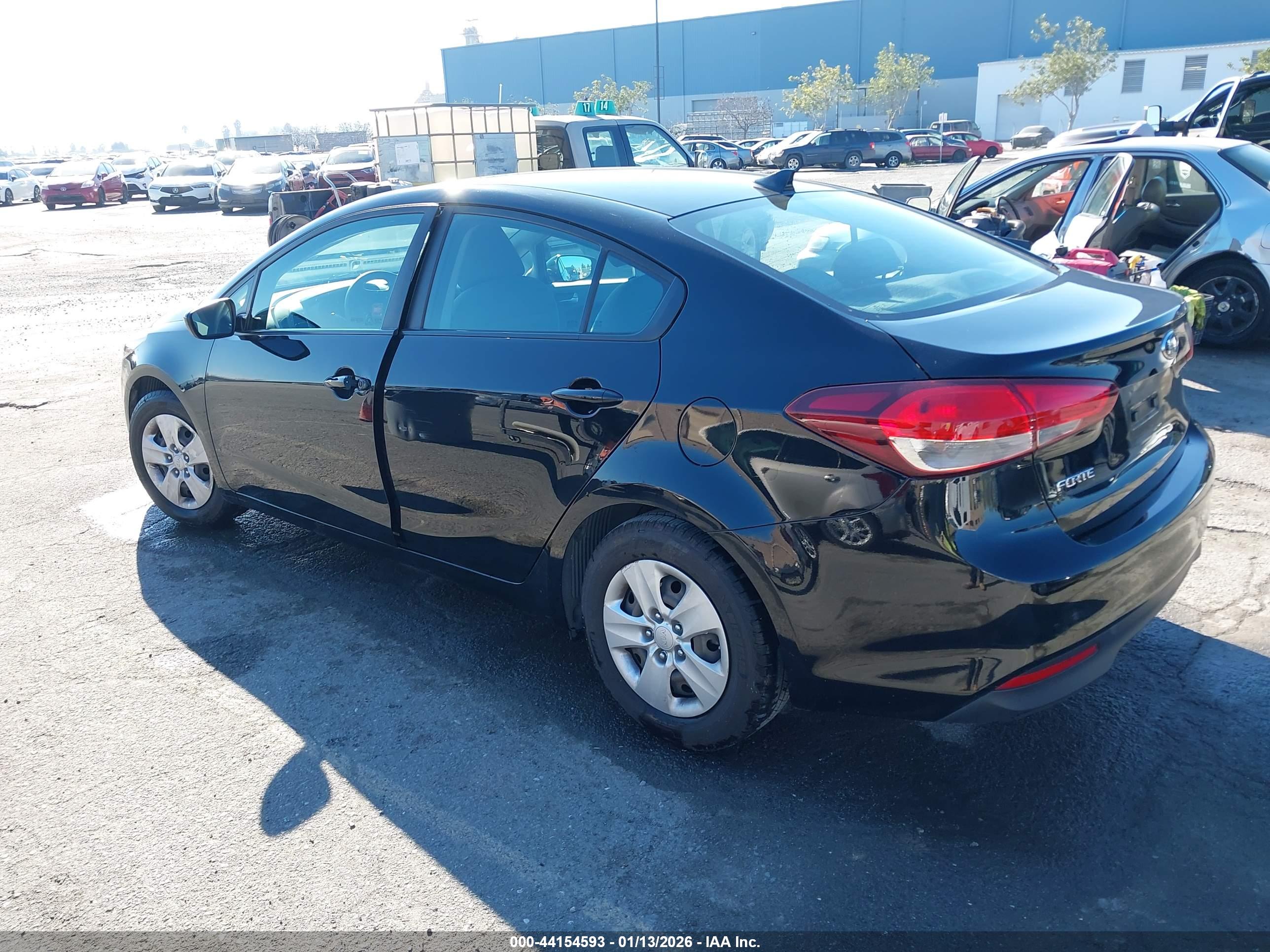 KIA FORTE image 3