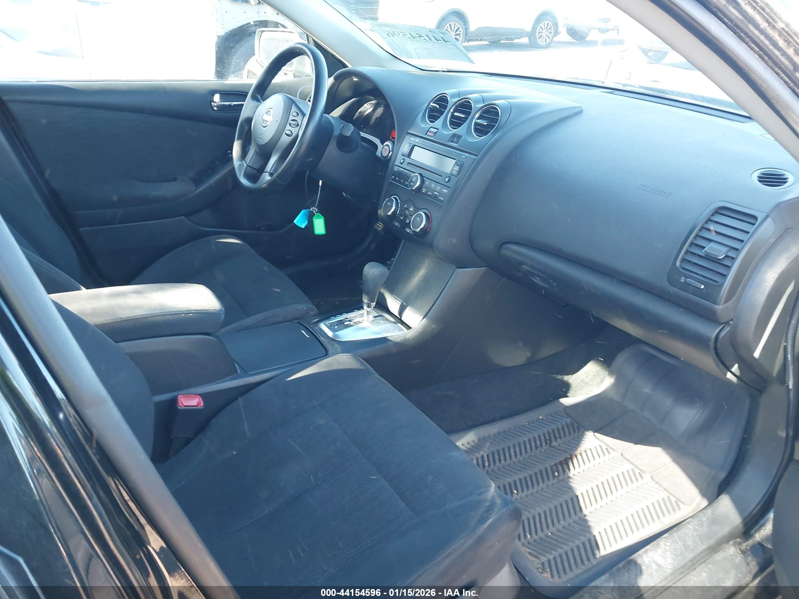NISSAN ALTIMA image 5