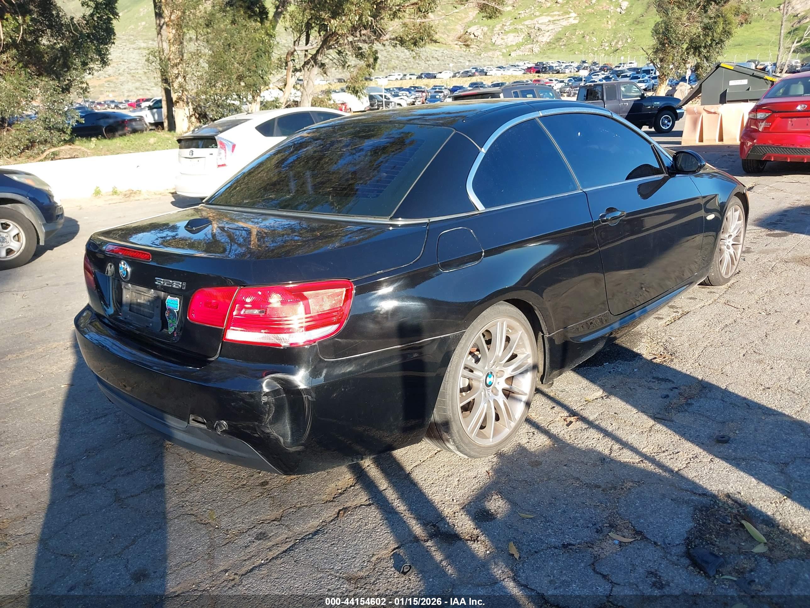BMW 328I image 4
