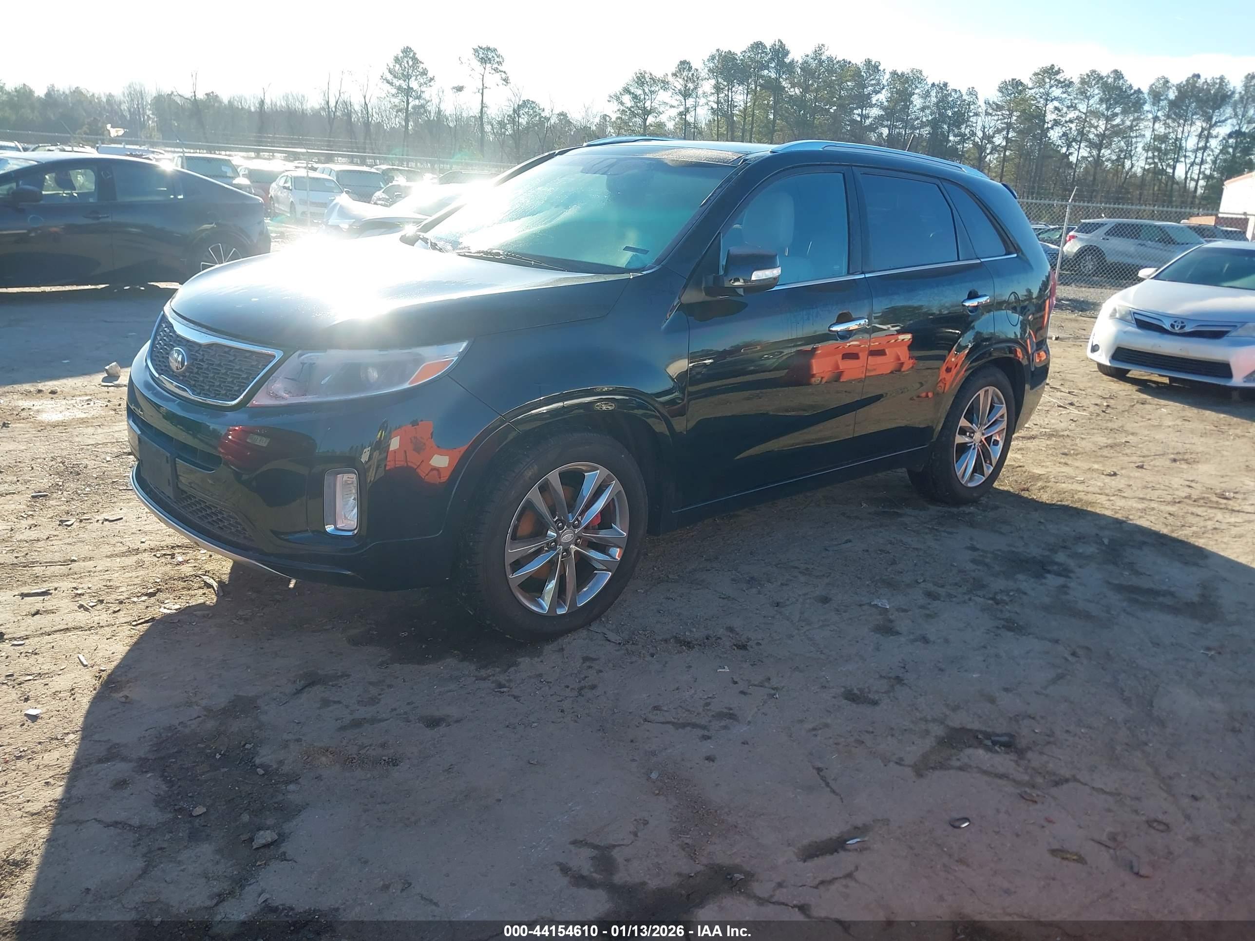 KIA SORENTO image 2