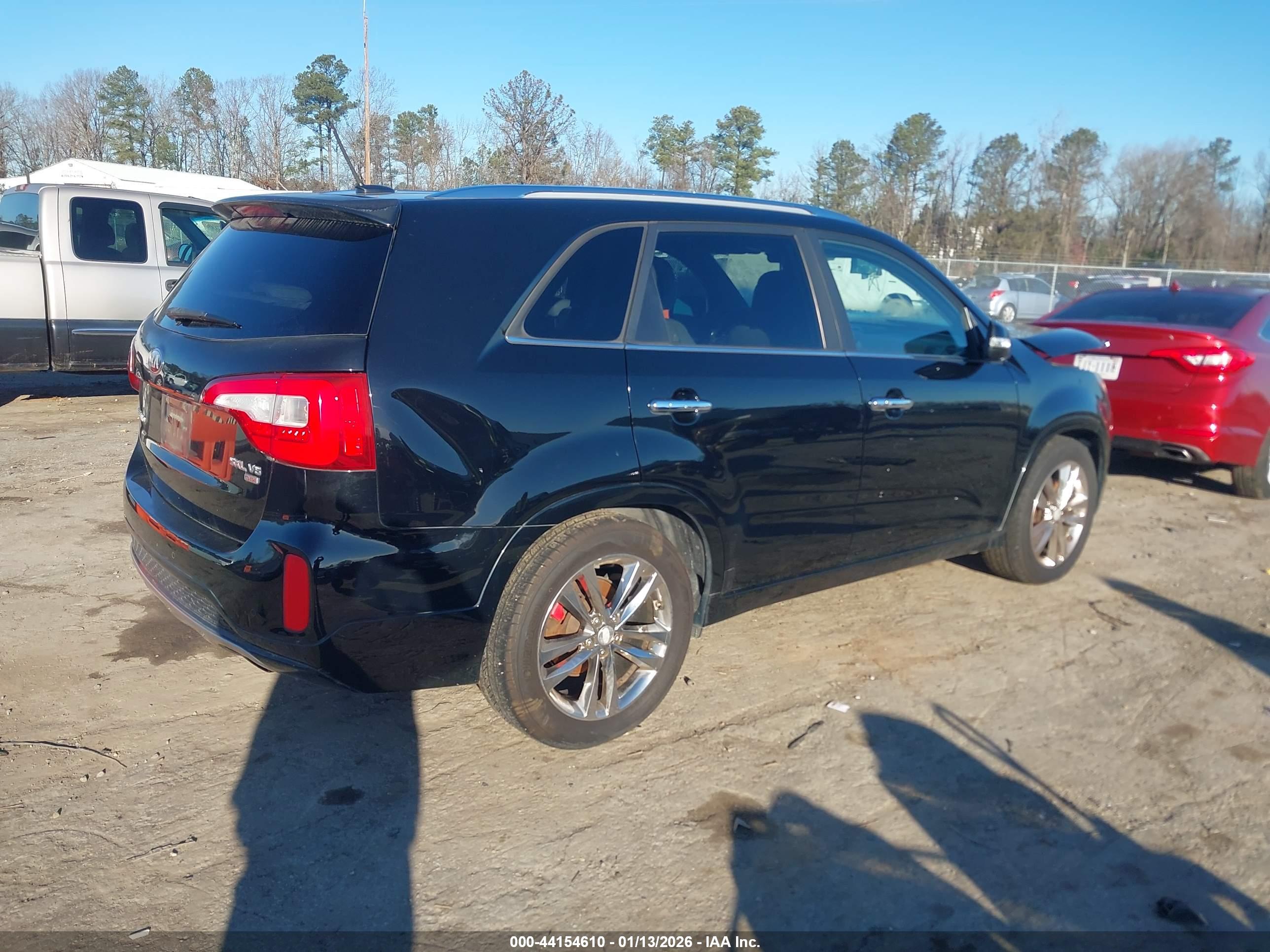KIA SORENTO image 4