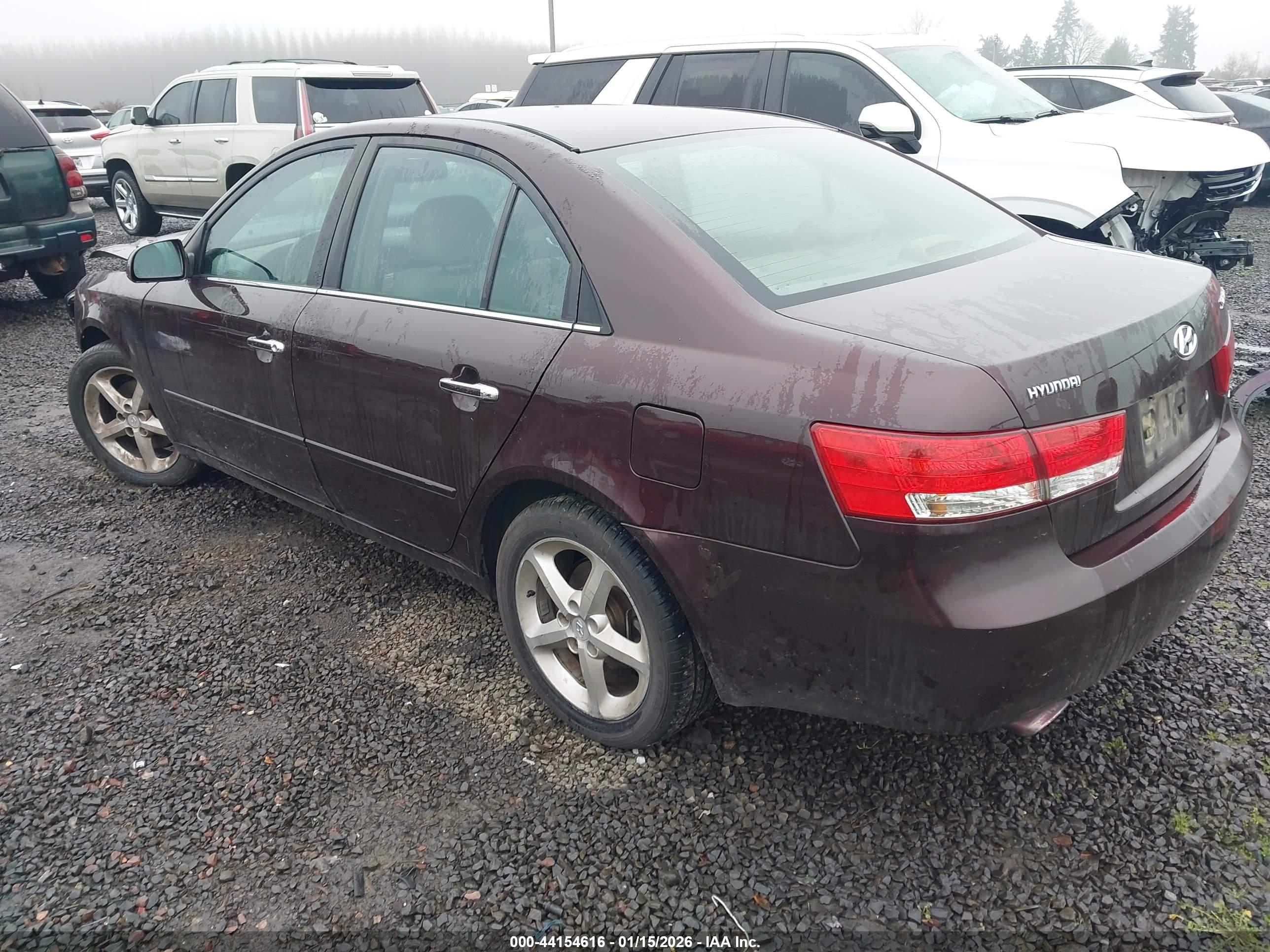 HYUNDAI SONATA image 3